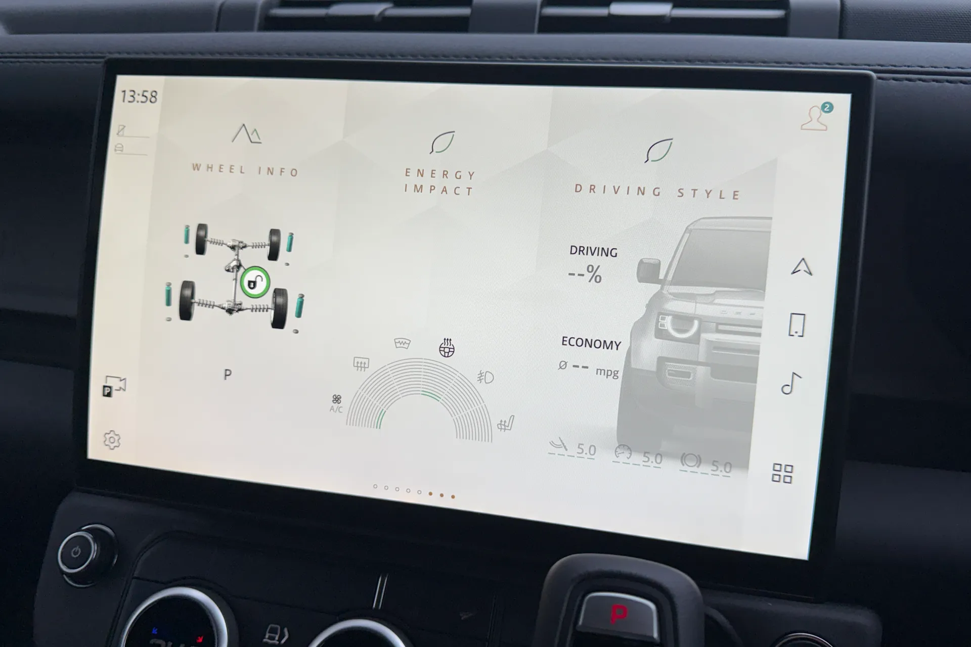 LAND ROVER Defender 110 thumbnail image number 39