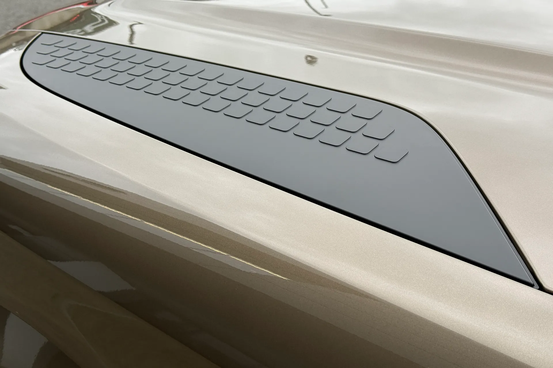 LAND ROVER Defender 110 thumbnail image number 27