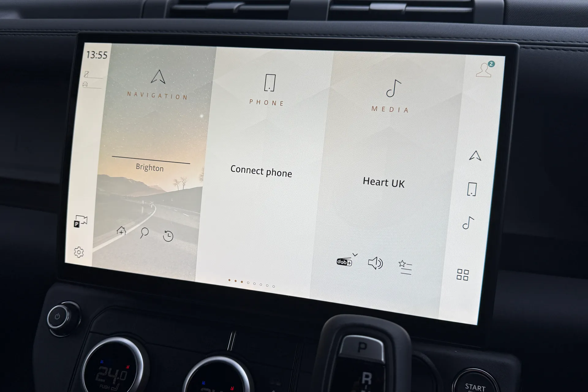 LAND ROVER Defender 110 thumbnail image number 37