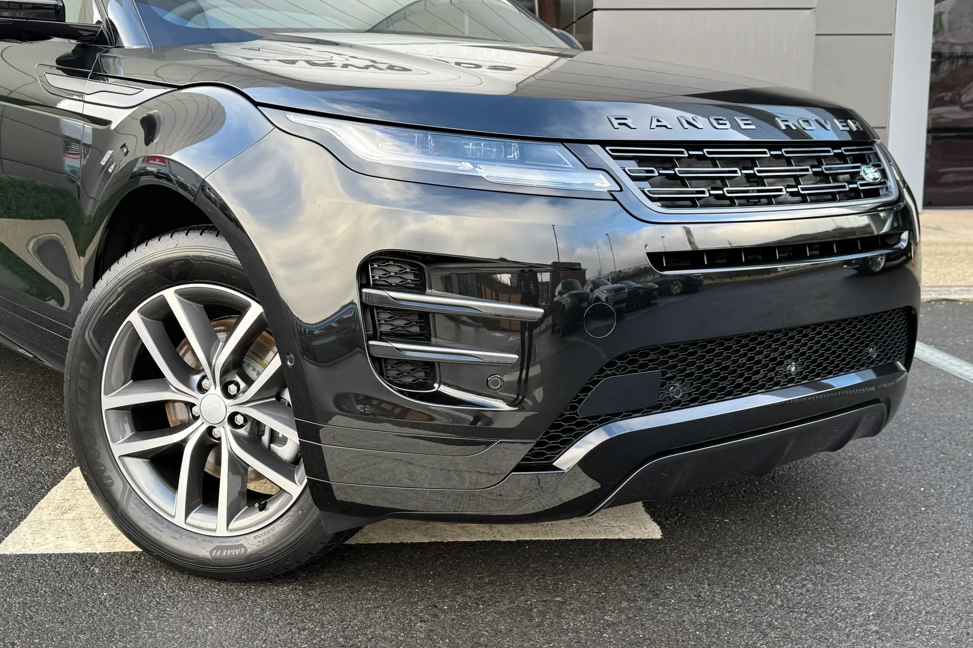 LAND ROVER RANGE ROVER EVOQUE thumbnail image number 15