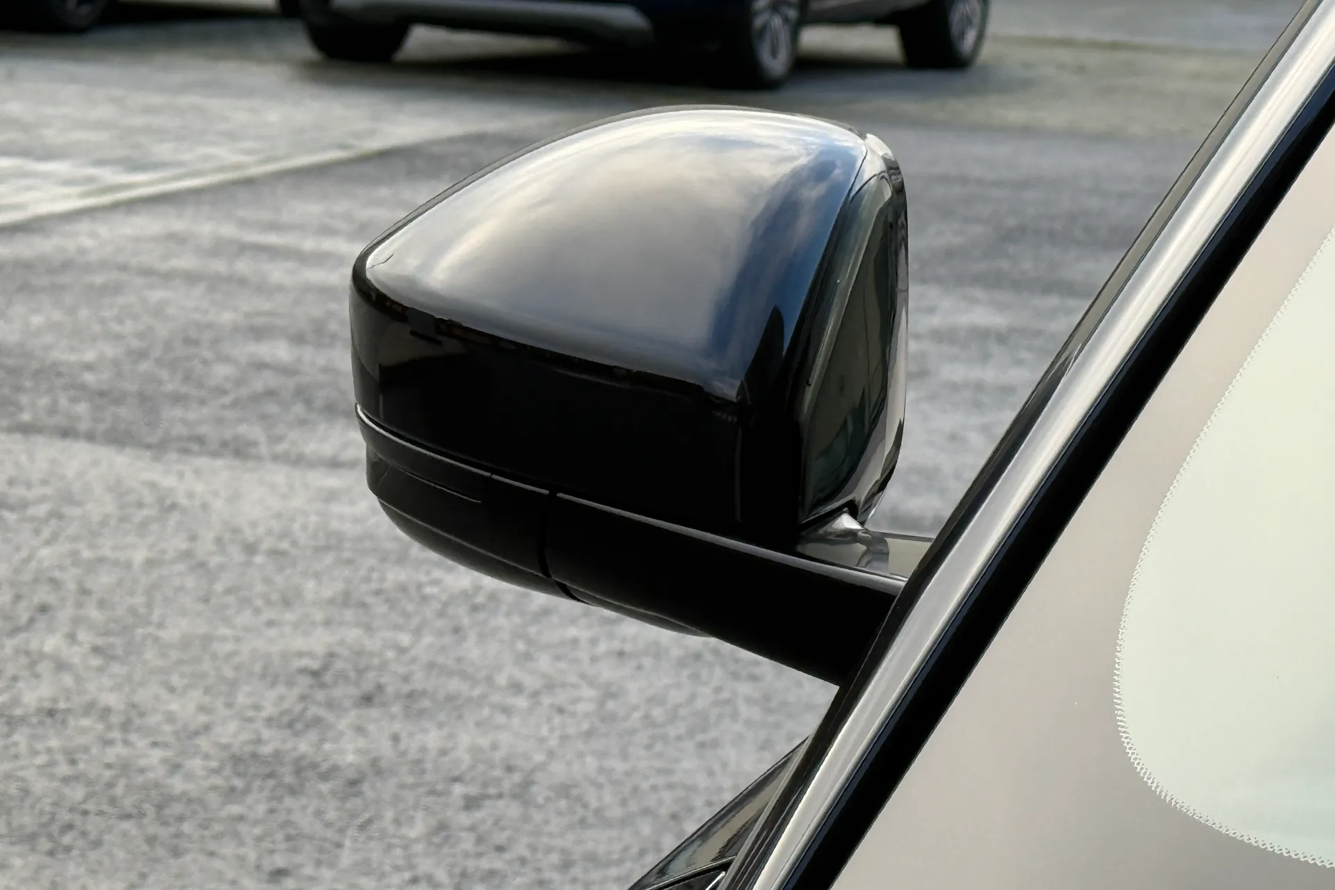 LAND ROVER RANGE ROVER EVOQUE thumbnail image number 27