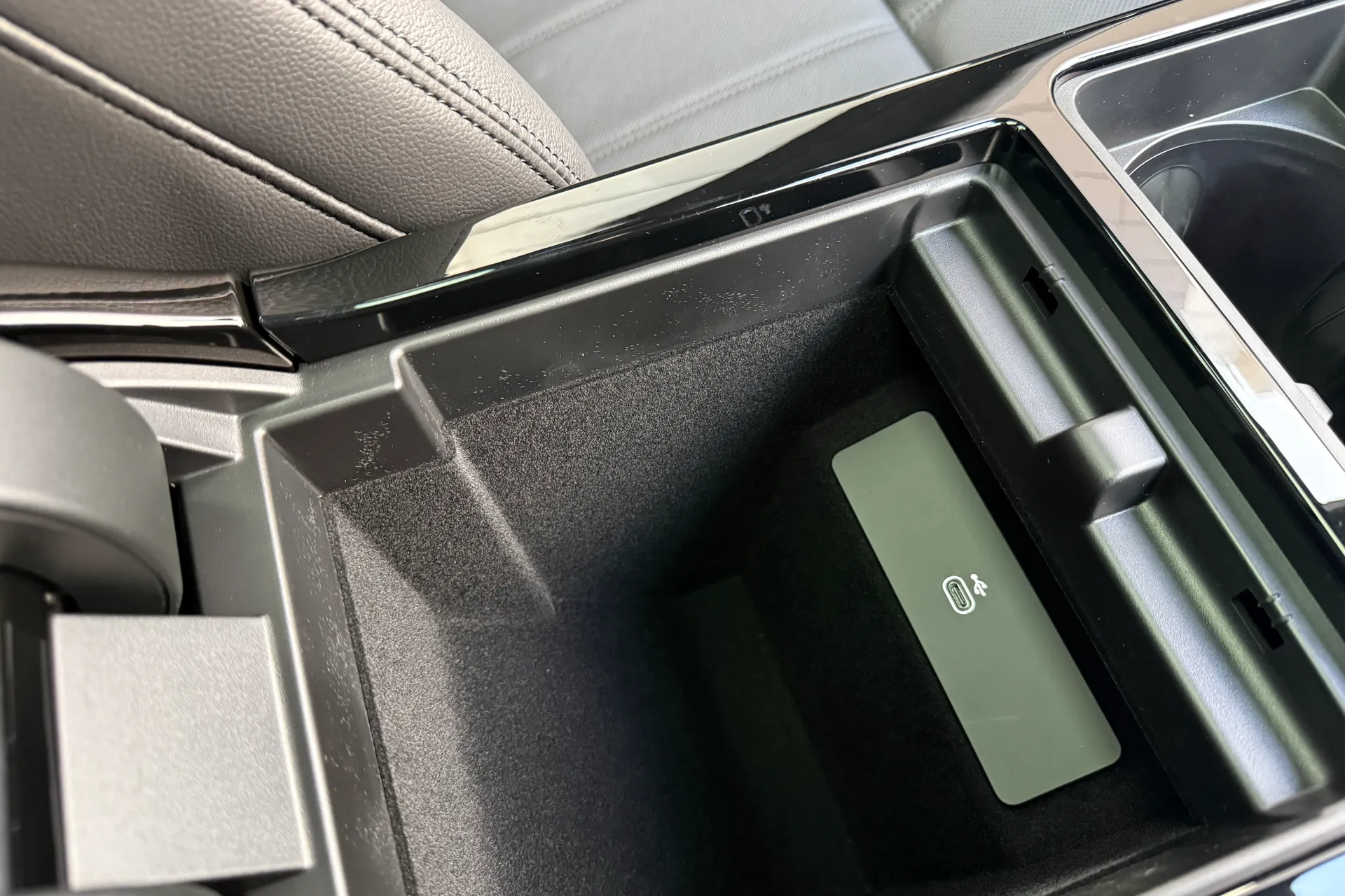 LAND ROVER RANGE ROVER EVOQUE thumbnail image number 36