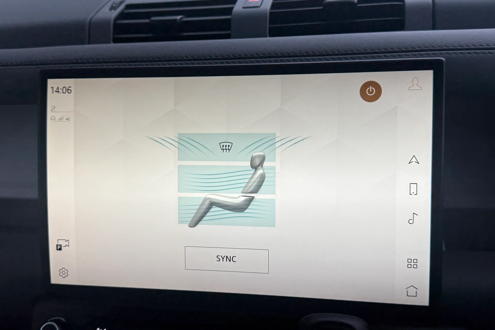 LAND ROVER Defender 110 thumbnail image number 63