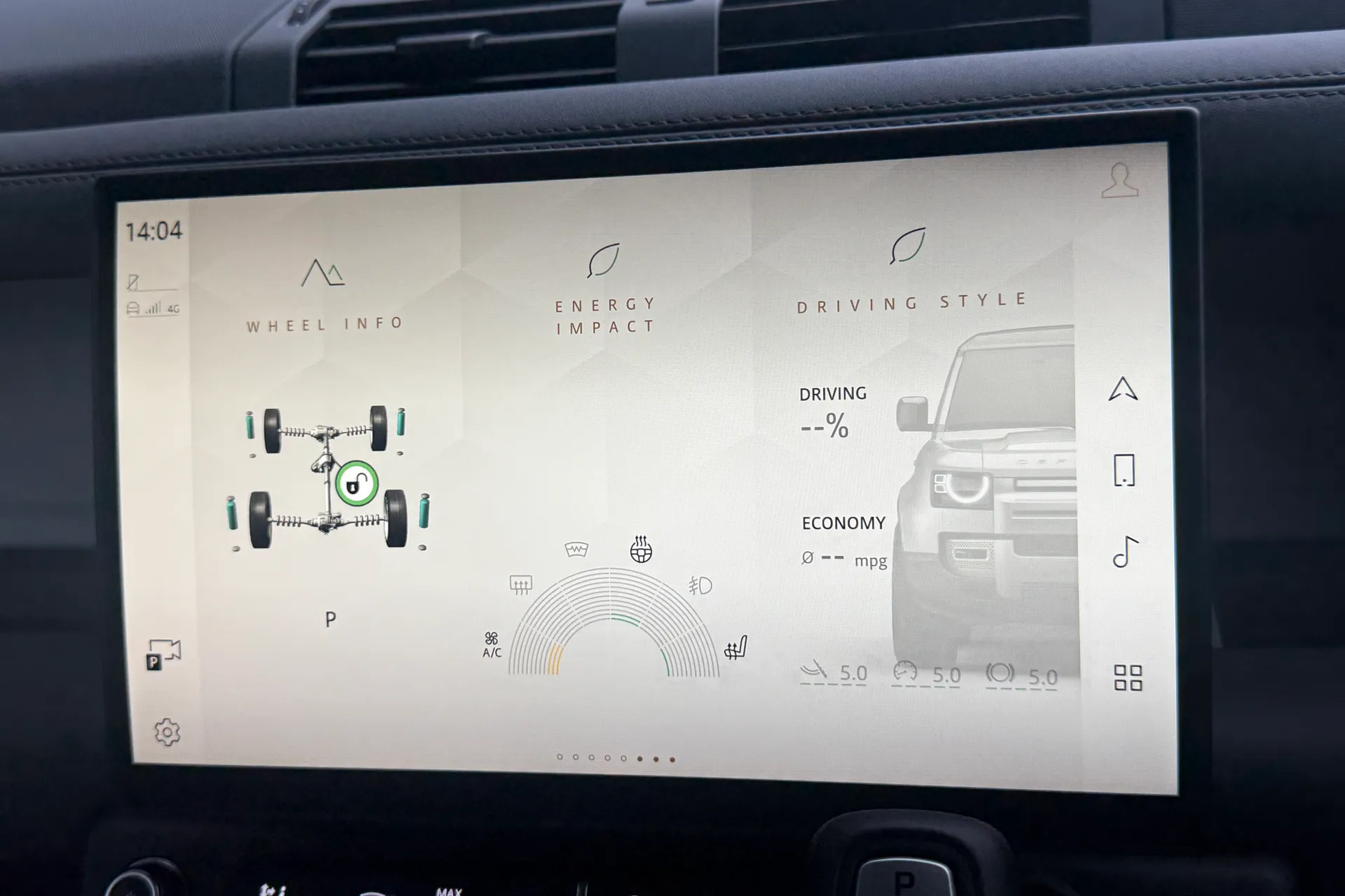 LAND ROVER Defender 110 thumbnail image number 60