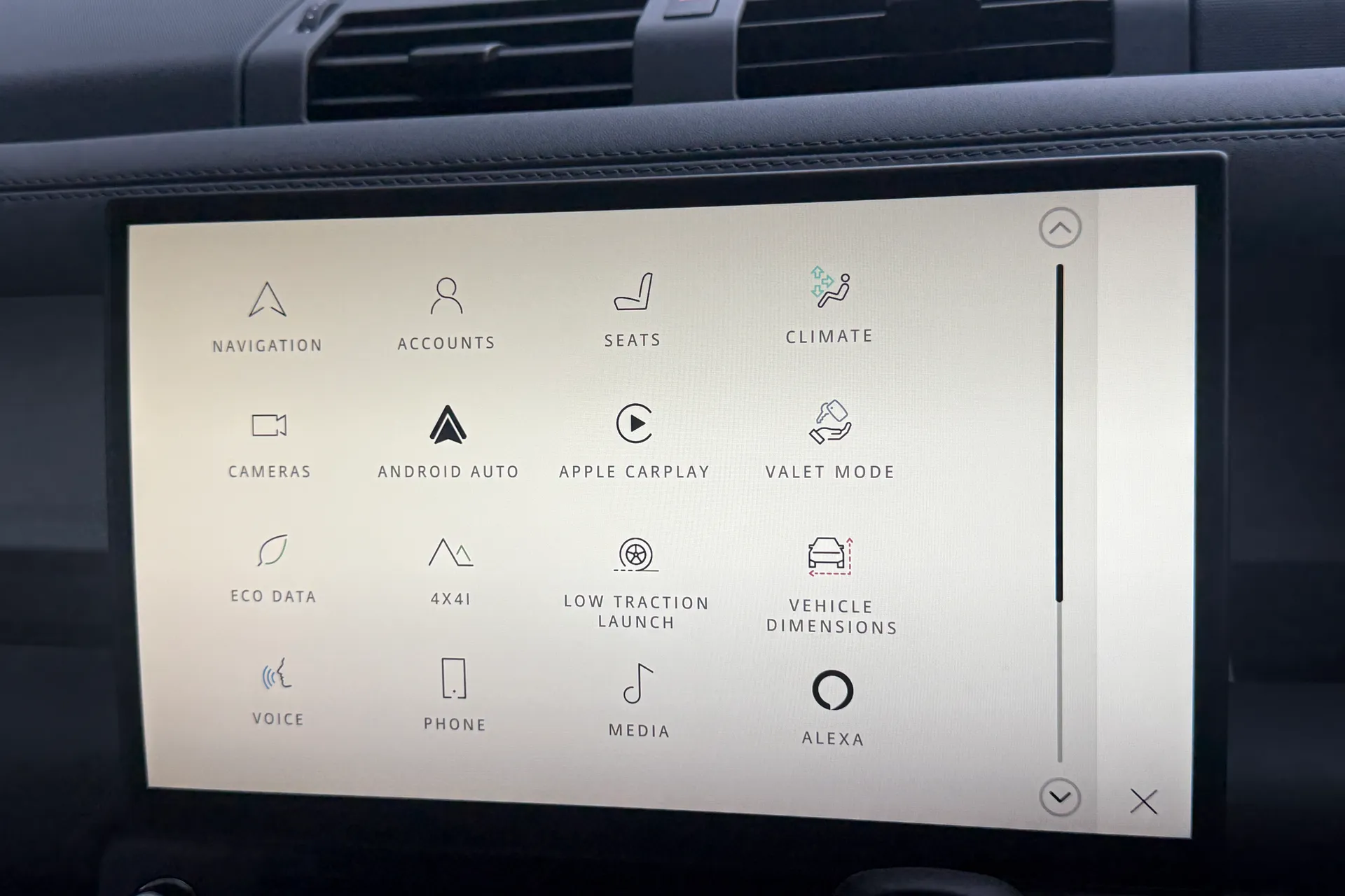 LAND ROVER Defender 110 thumbnail image number 61