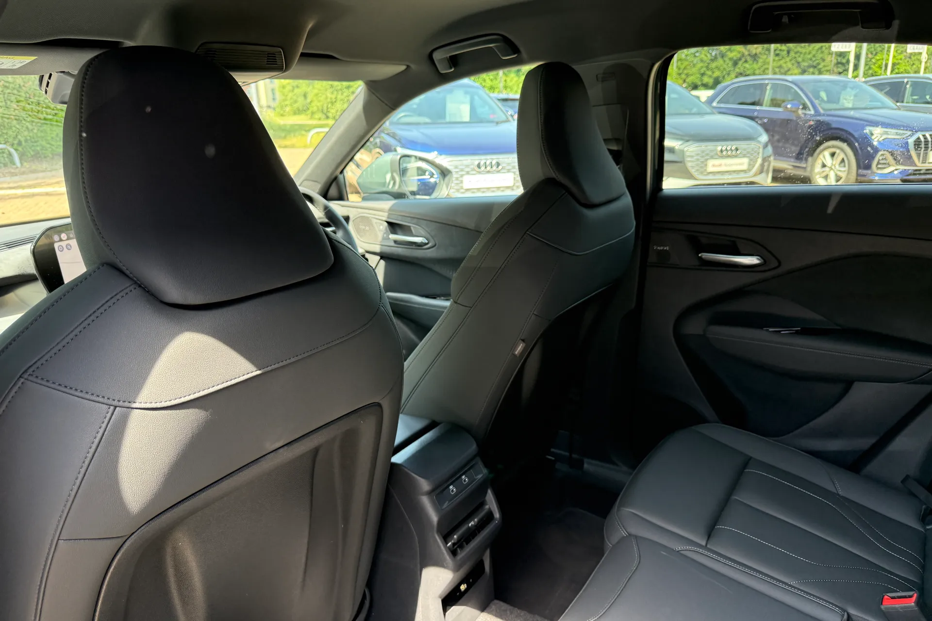 Audi Q3 thumbnail image number 51