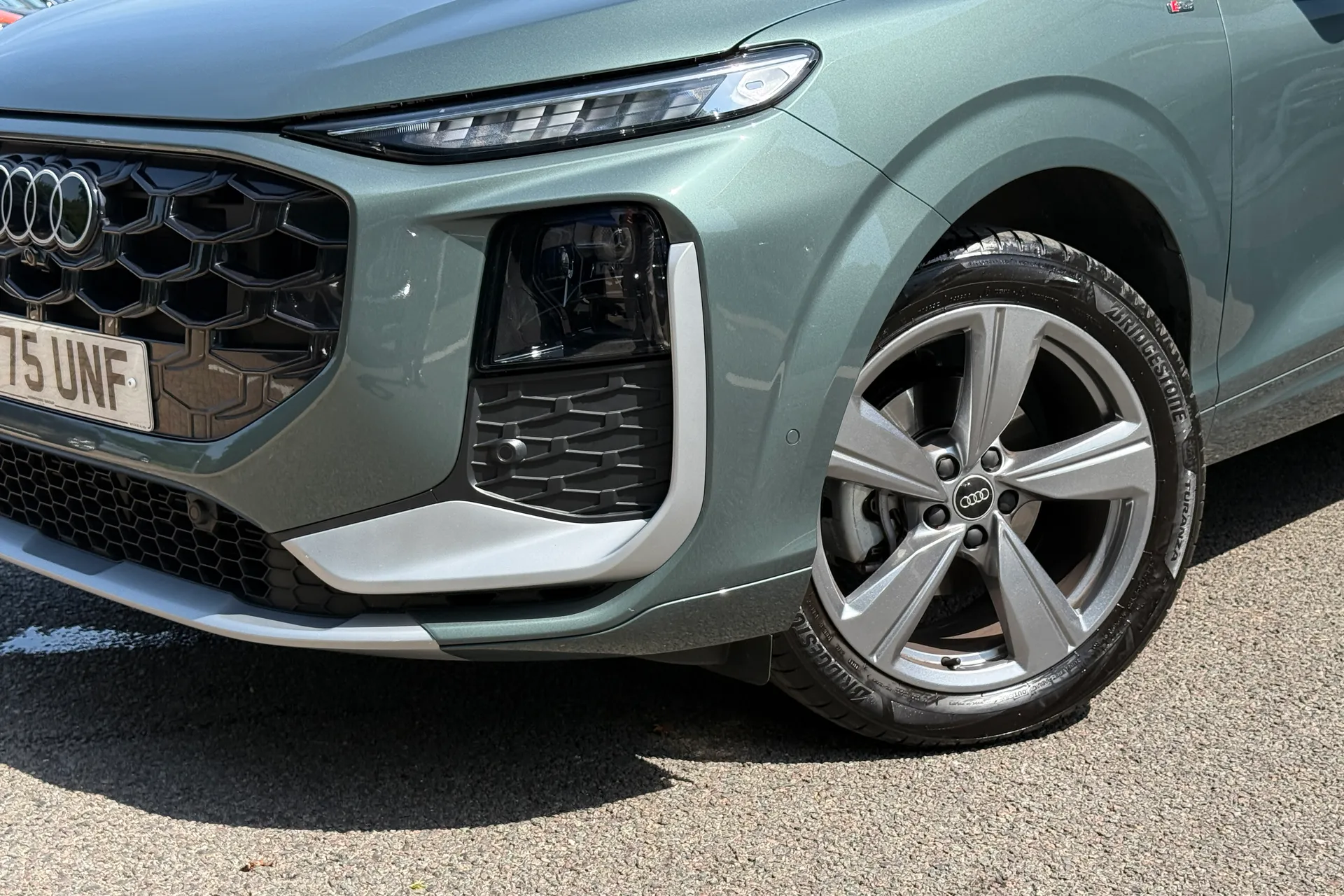 Audi Q3 thumbnail image number 58