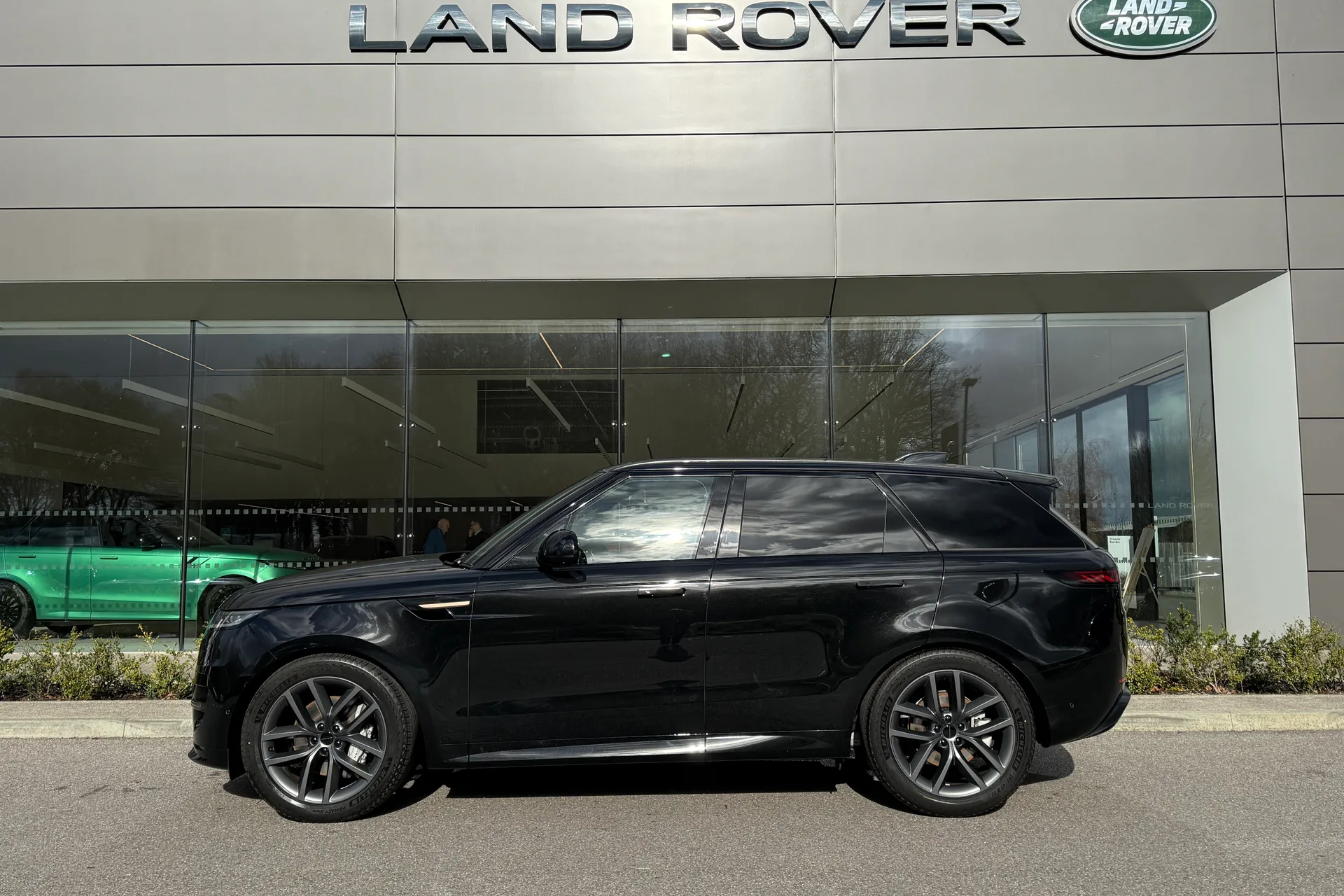 LAND ROVER RANGE ROVER SPORT thumbnail image number 9