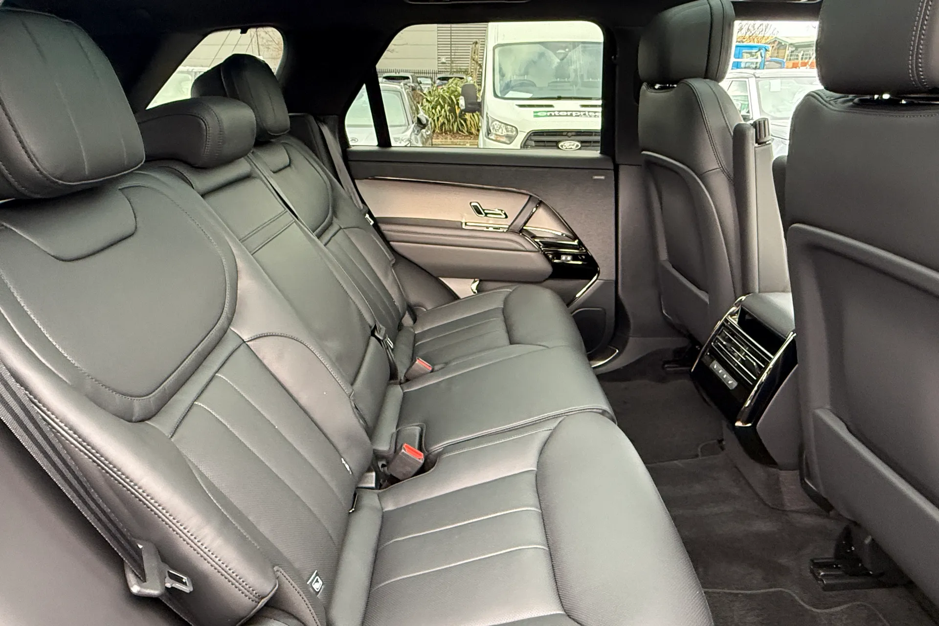 LAND ROVER RANGE ROVER SPORT thumbnail image number 23