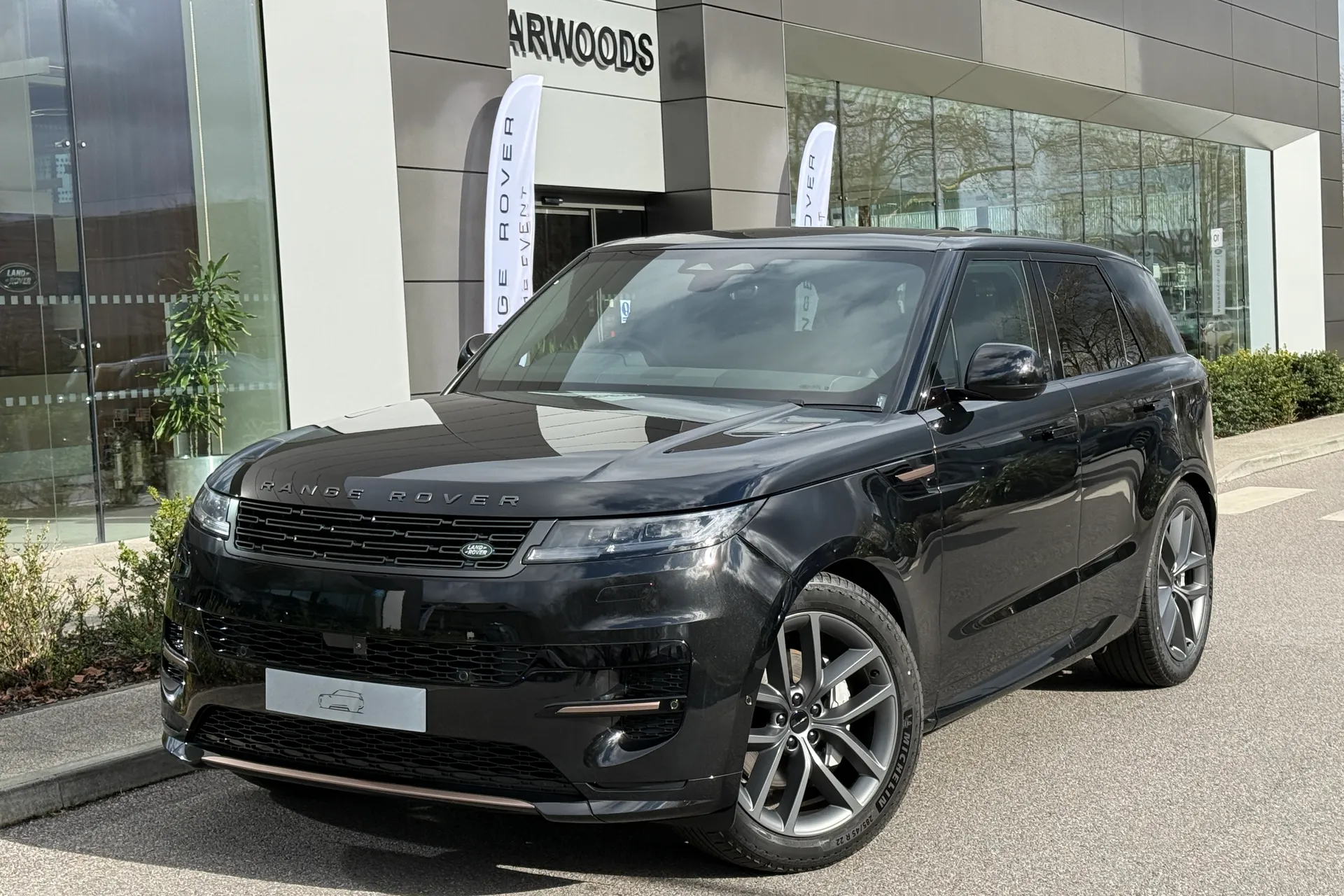 LAND ROVER RANGE ROVER SPORT thumbnail image number 16