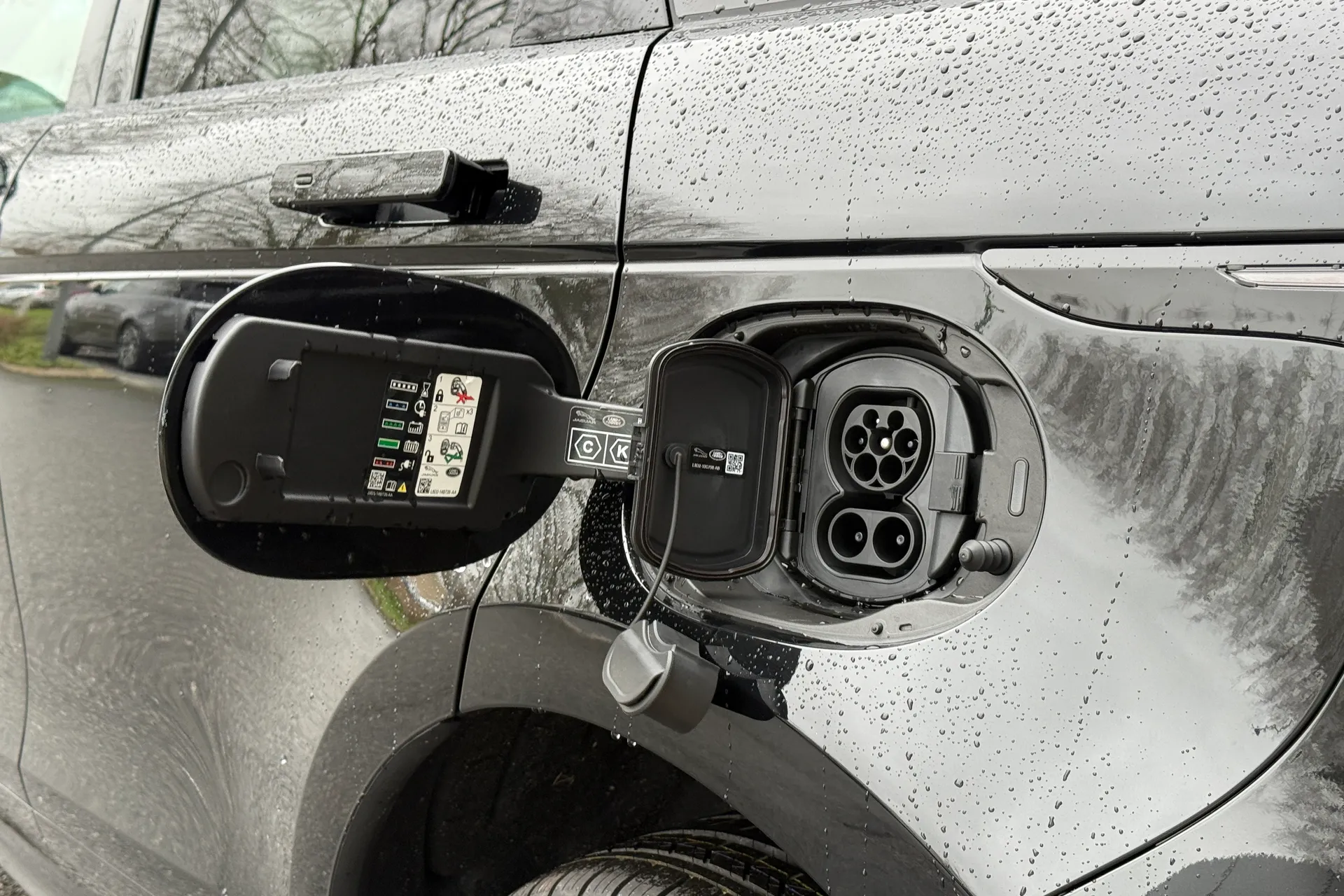 LAND ROVER RANGE ROVER EVOQUE thumbnail image number 20