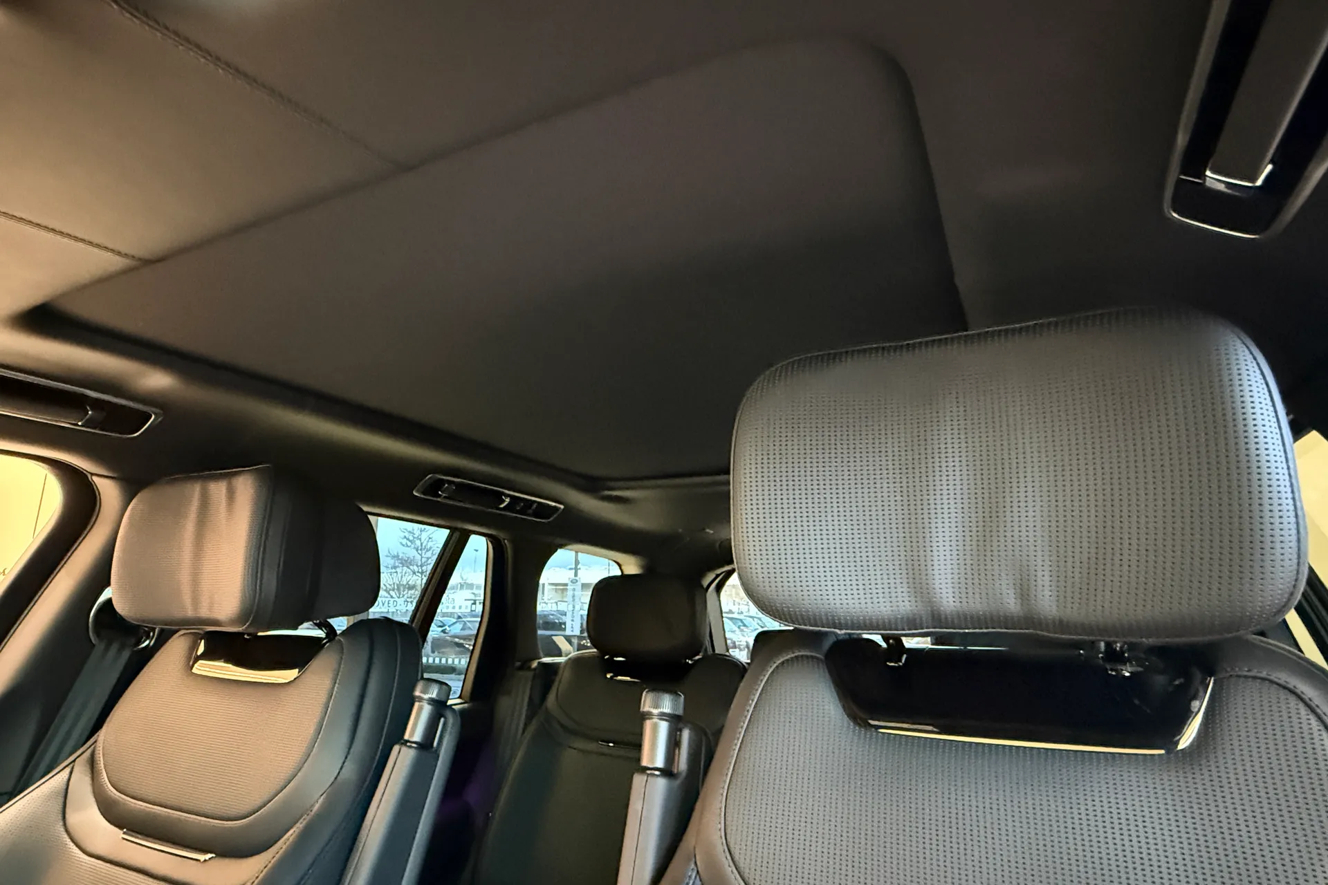 LAND ROVER RANGE ROVER thumbnail image number 43