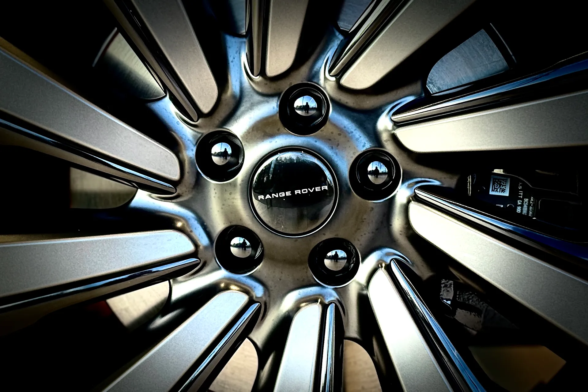 LAND ROVER RANGE ROVER thumbnail image number 12