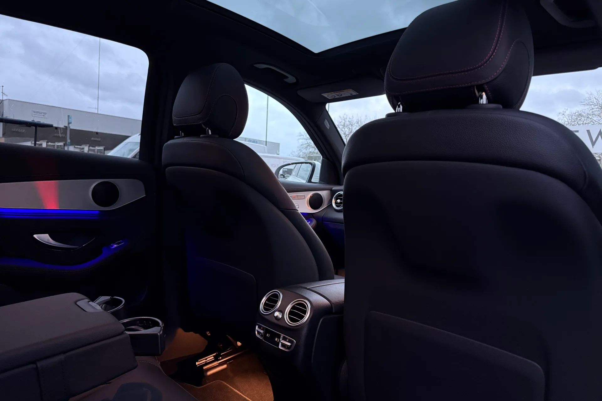 MERCEDES-BENZ GLC thumbnail image number 38