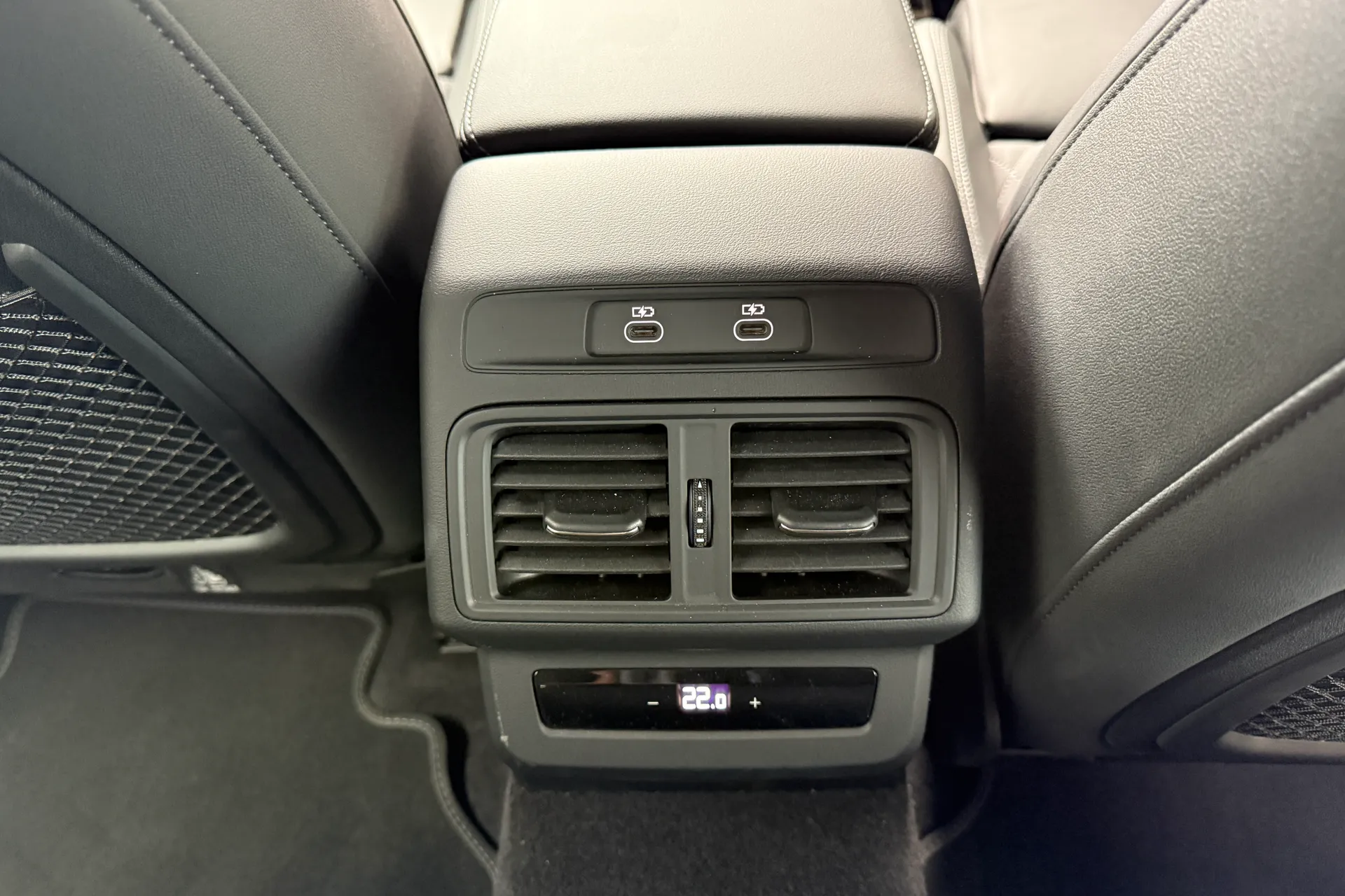 Audi Q5 thumbnail image number 29