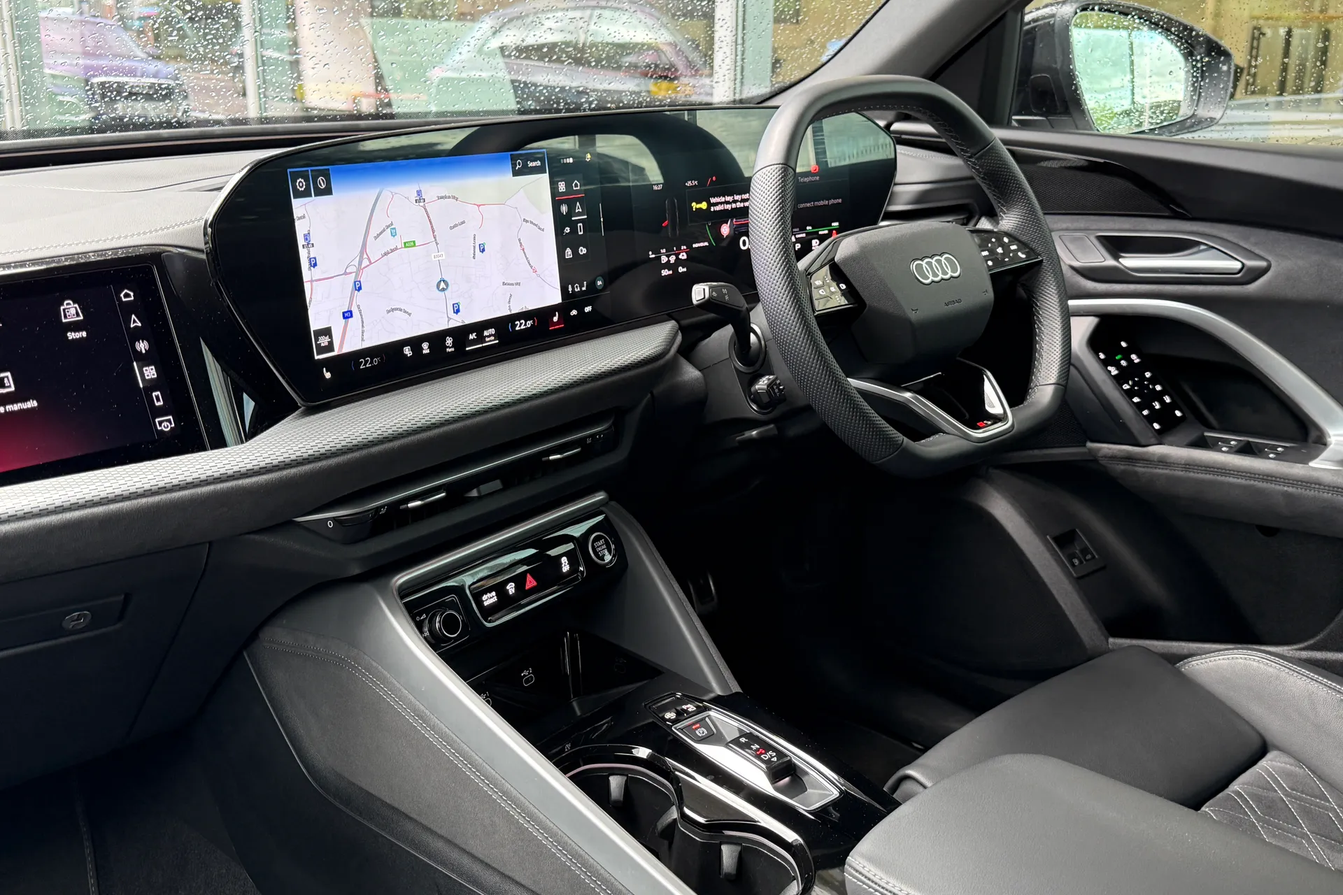 Audi Q5 thumbnail image number 16