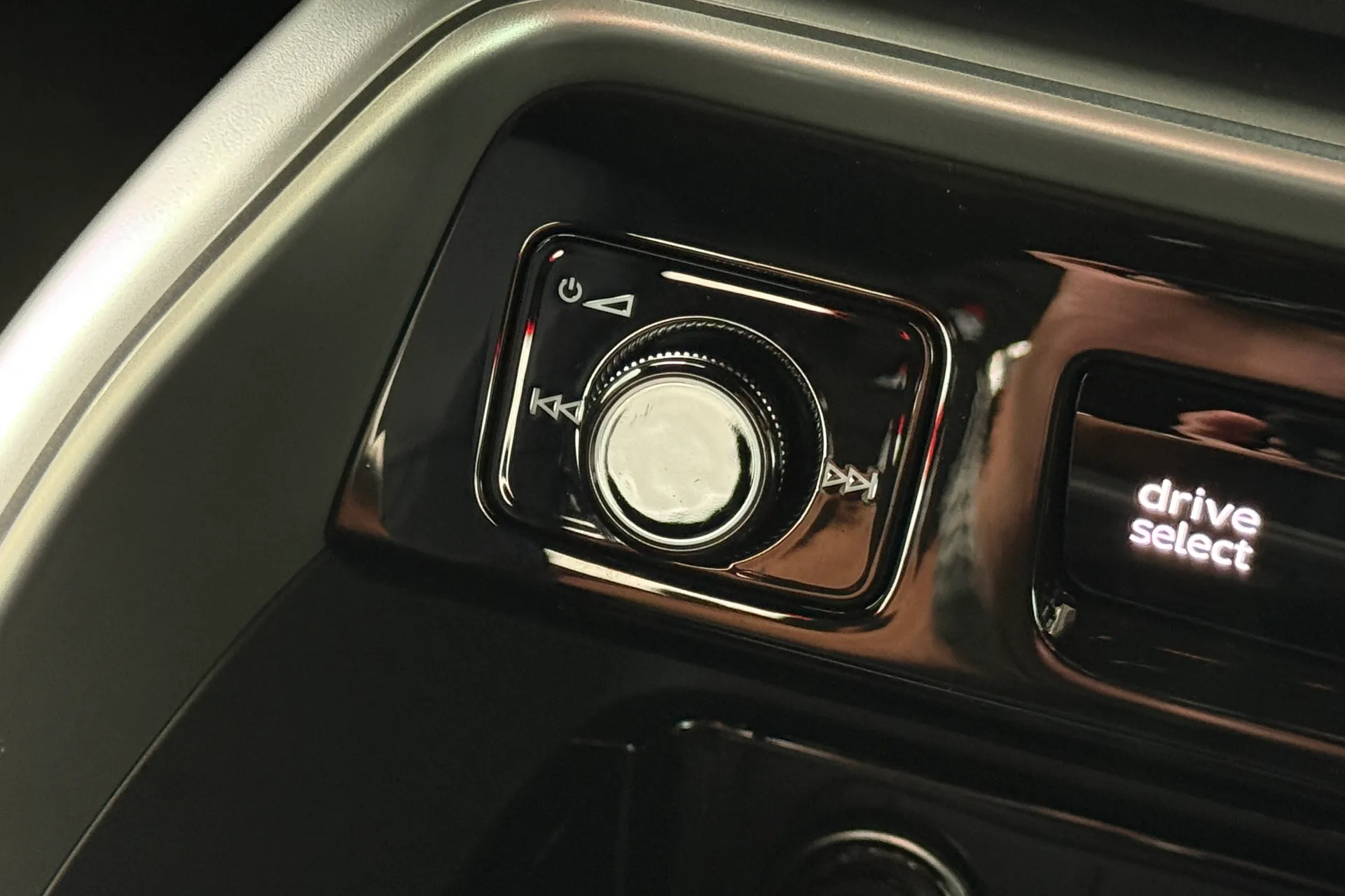 Audi Q5 thumbnail image number 48