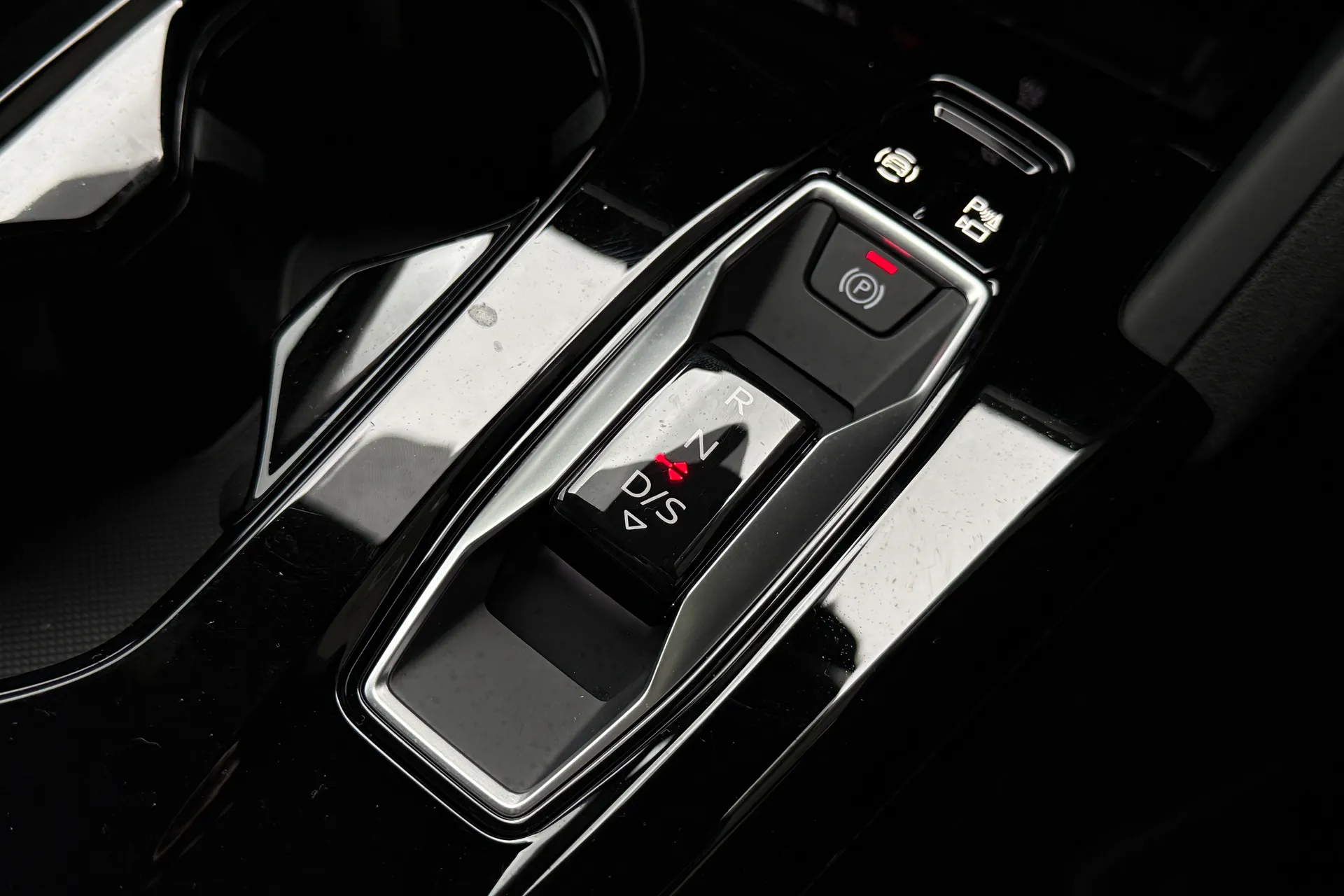 Audi Q5 thumbnail image number 44