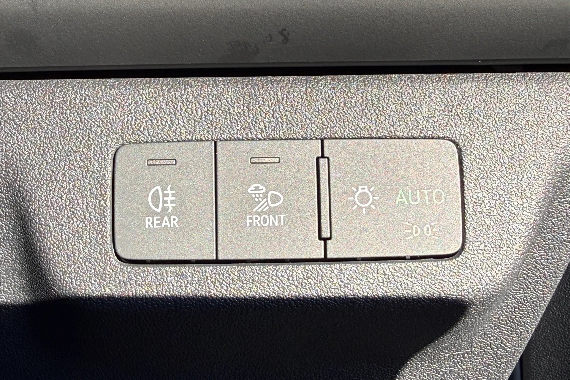 Audi Q3 thumbnail image number 28