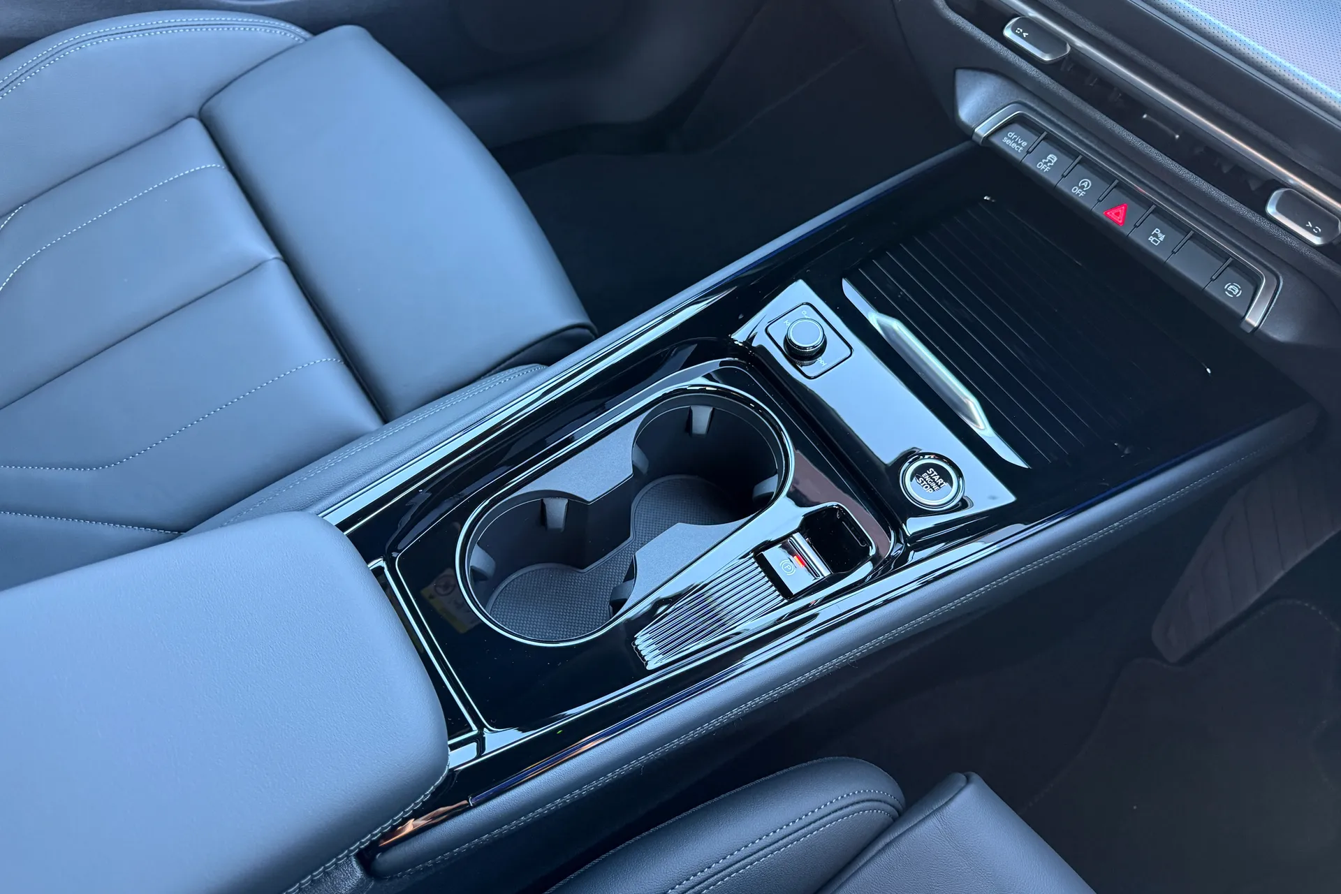 Audi Q3 thumbnail image number 46