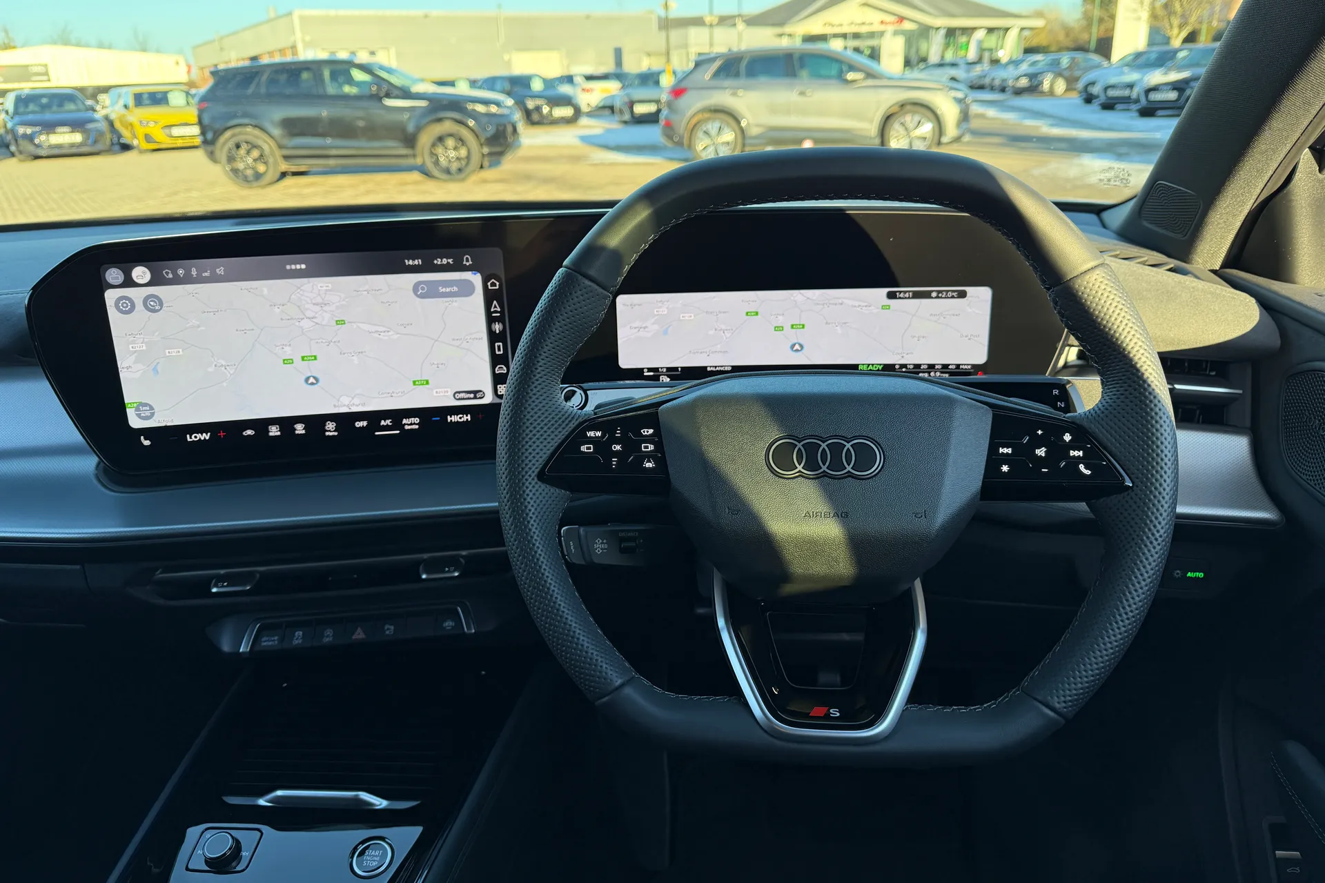 Audi Q3 thumbnail image number 6