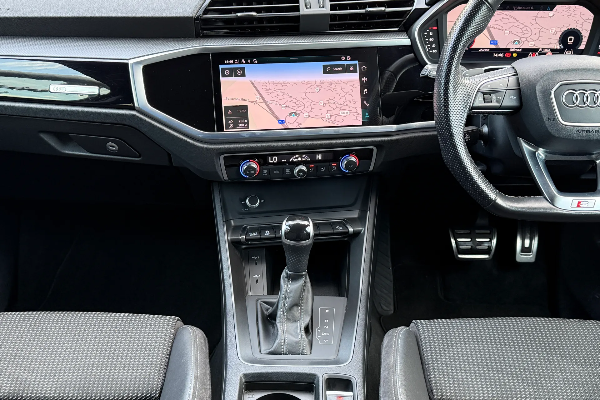 Audi Q3 thumbnail image number 56