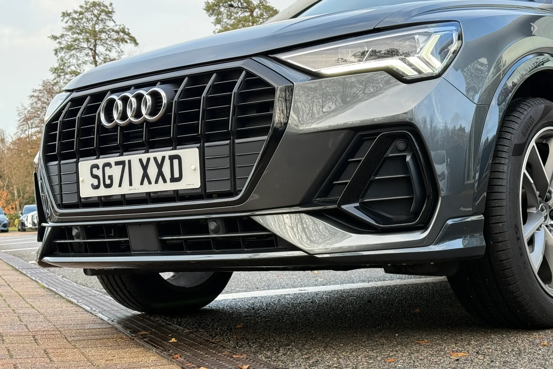 Audi Q3 thumbnail image number 40