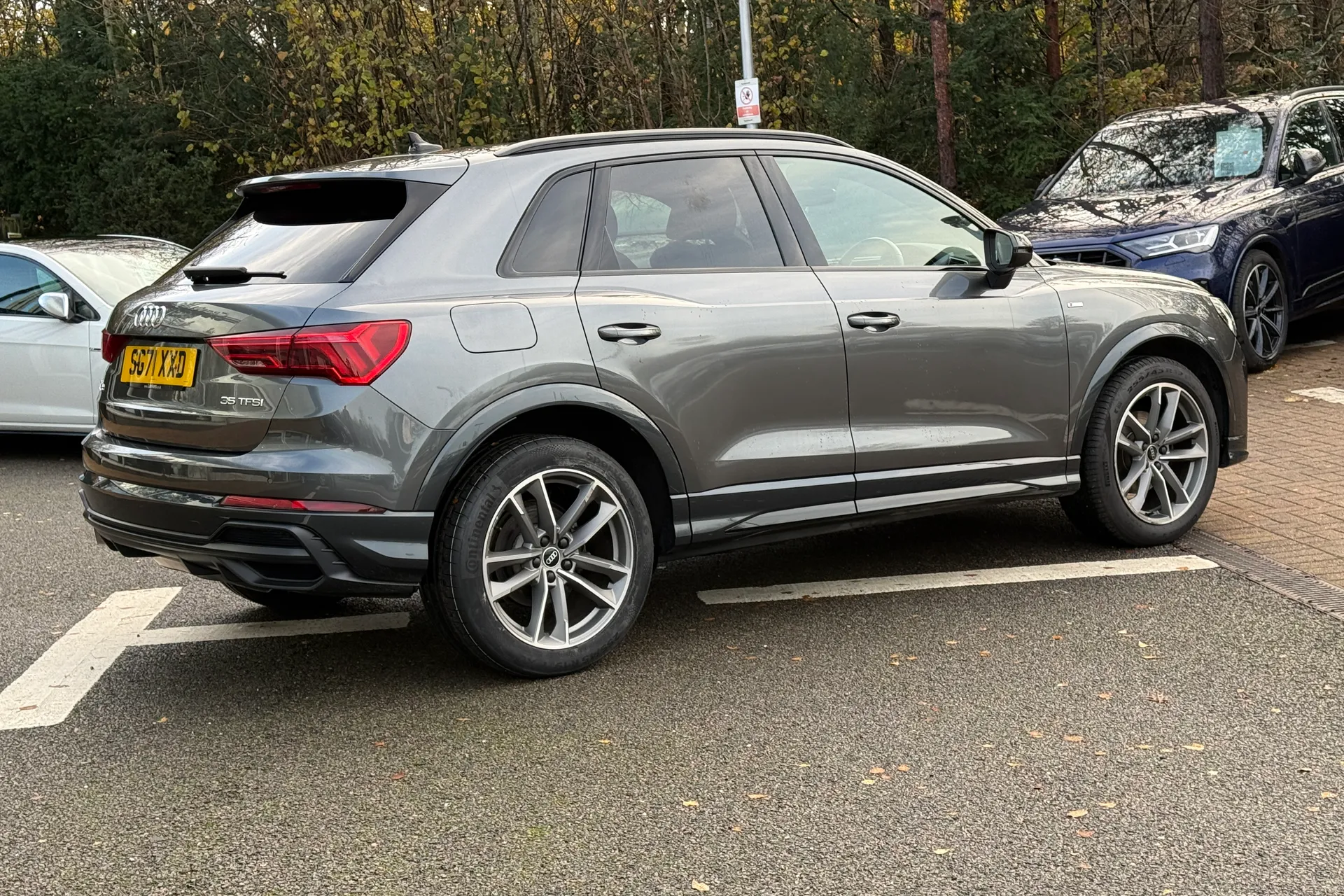 Audi Q3 thumbnail image number 7