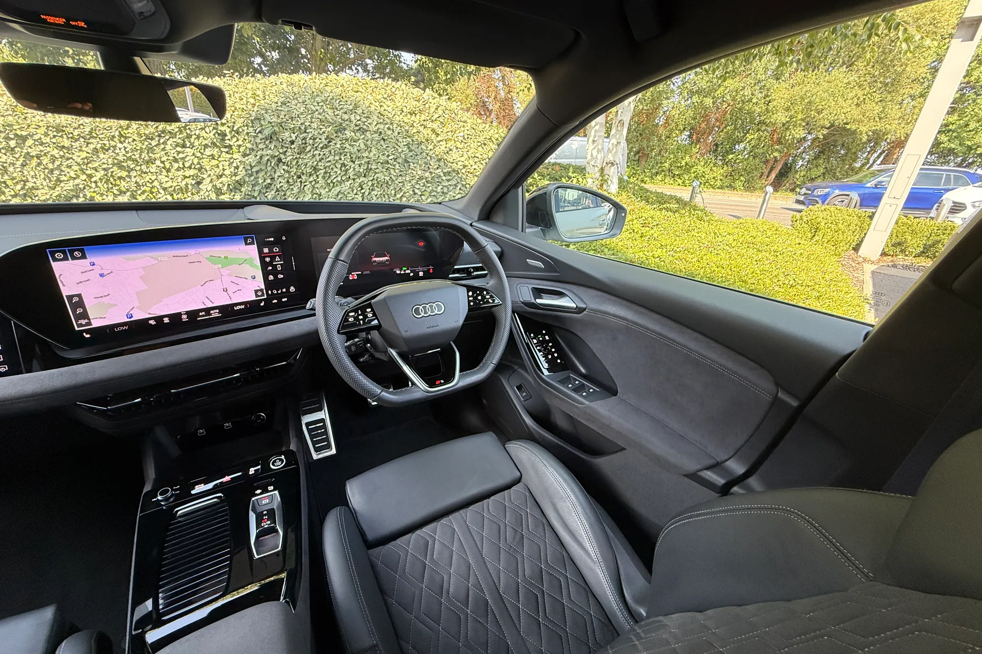 Audi Q6 thumbnail image number 59