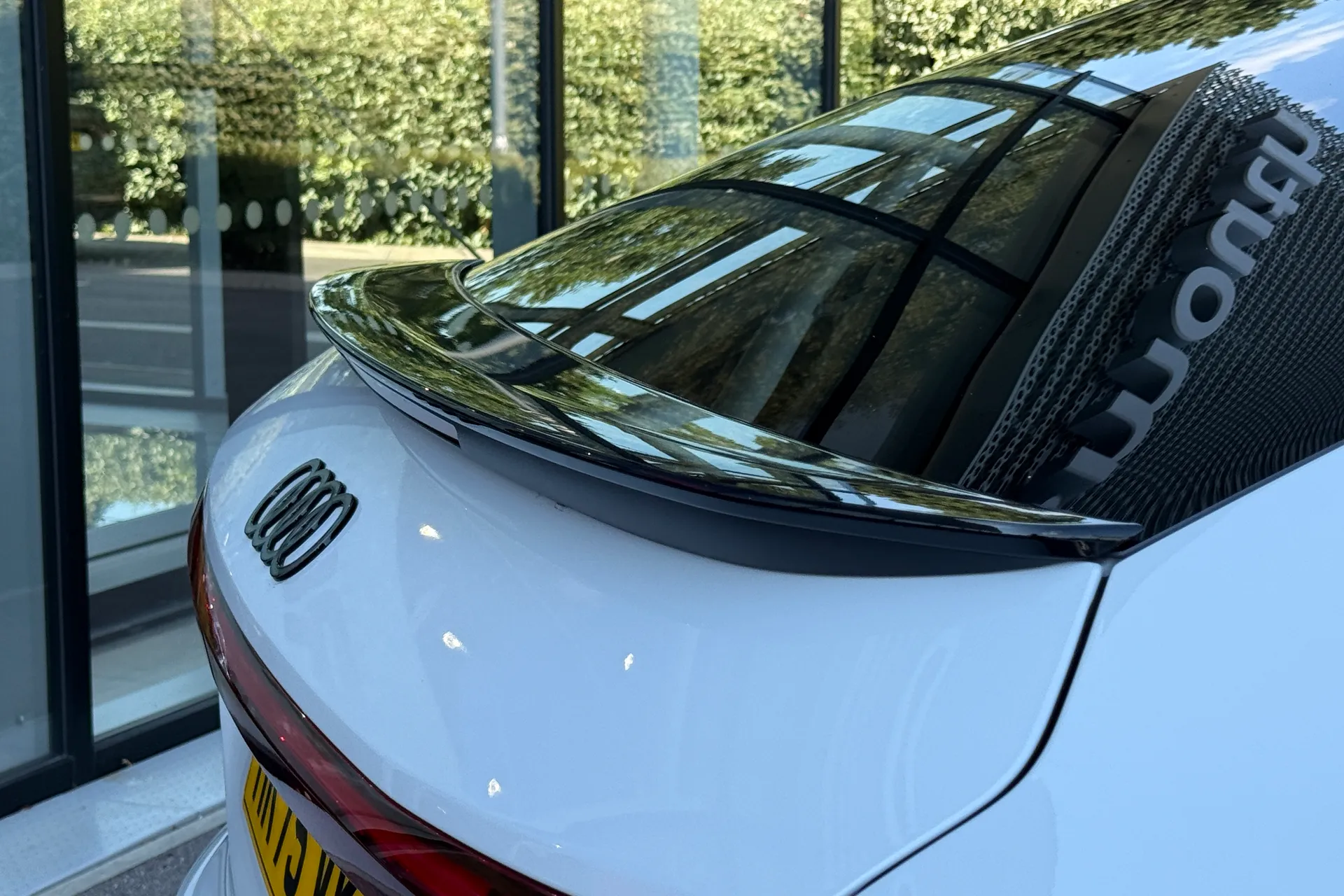 Audi Q6 thumbnail image number 18