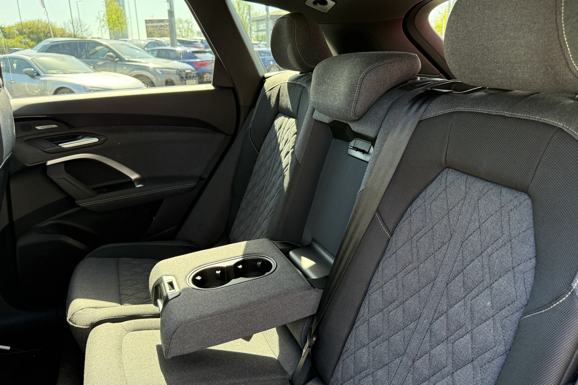 Audi Q5 thumbnail image number 29