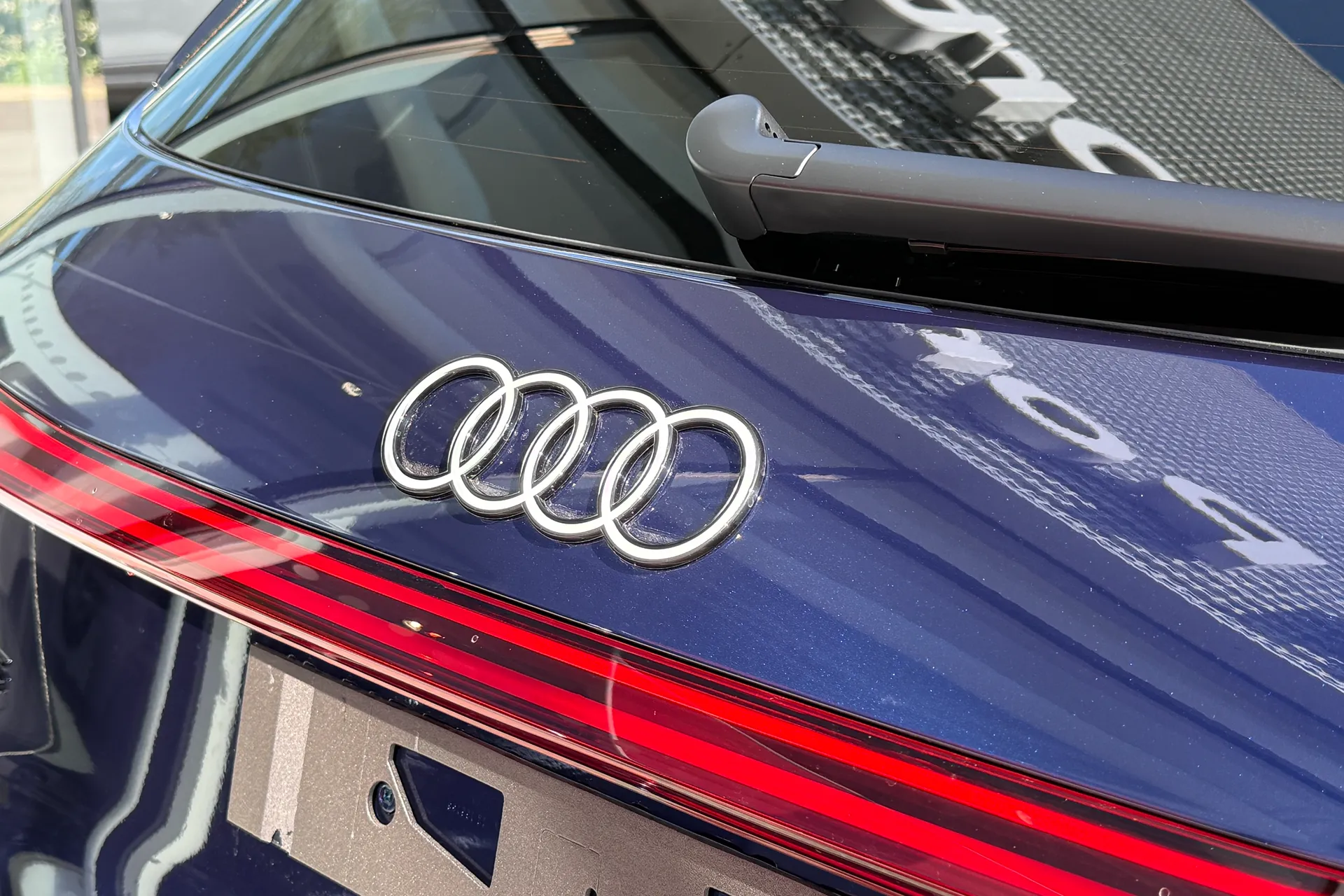 Audi Q5 thumbnail image number 19