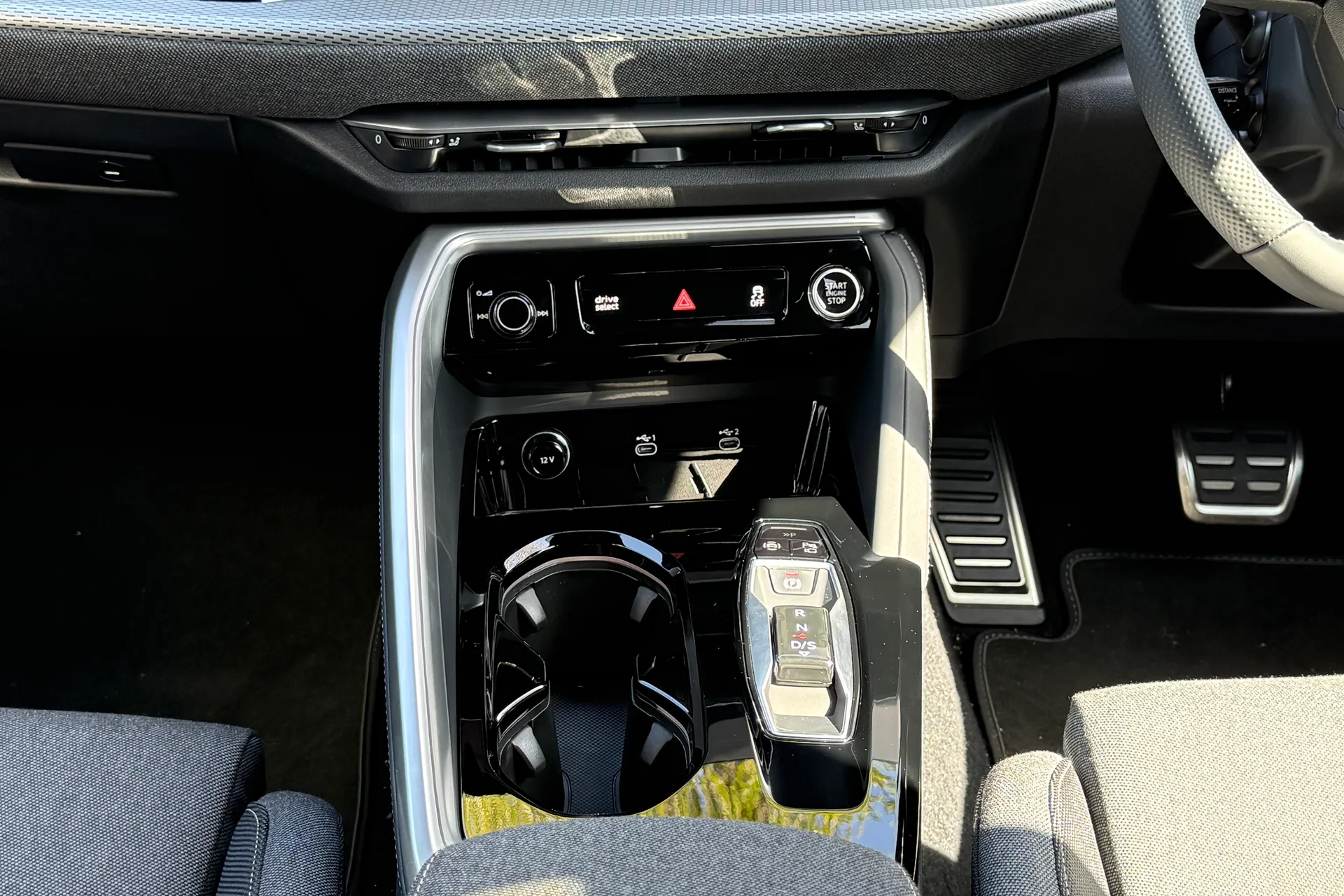 Audi Q5 thumbnail image number 33