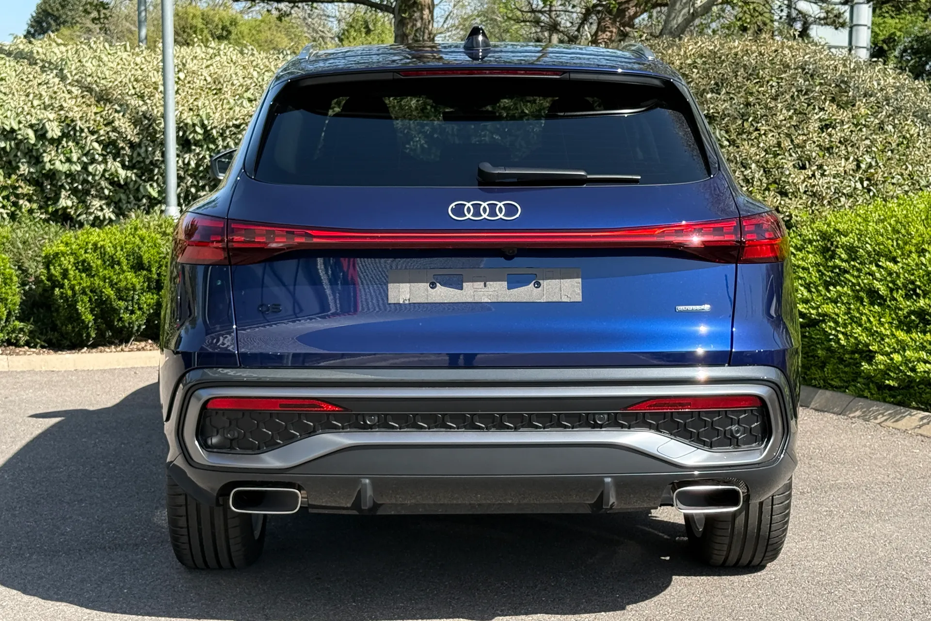 Audi Q5 thumbnail image number 8