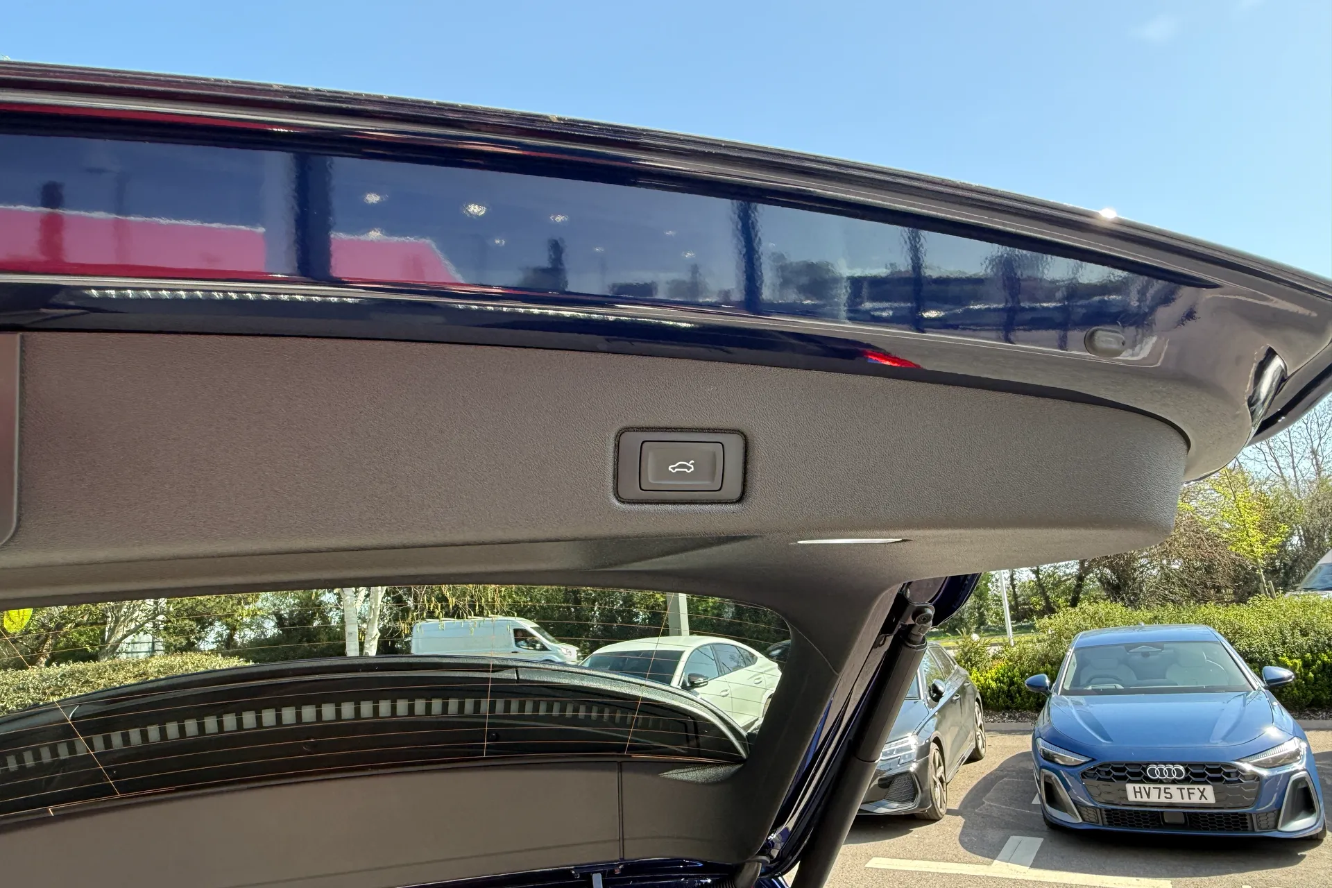 Audi Q5 thumbnail image number 38