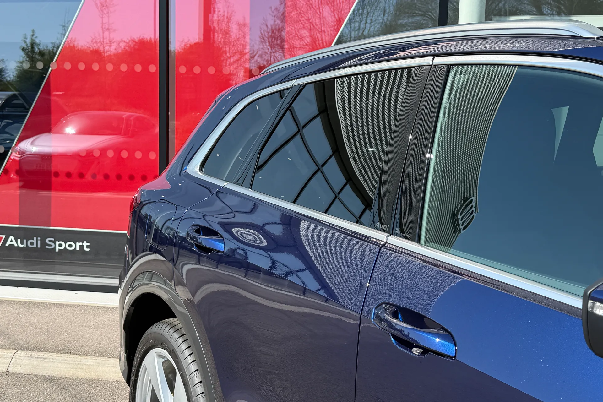 Audi Q5 thumbnail image number 15