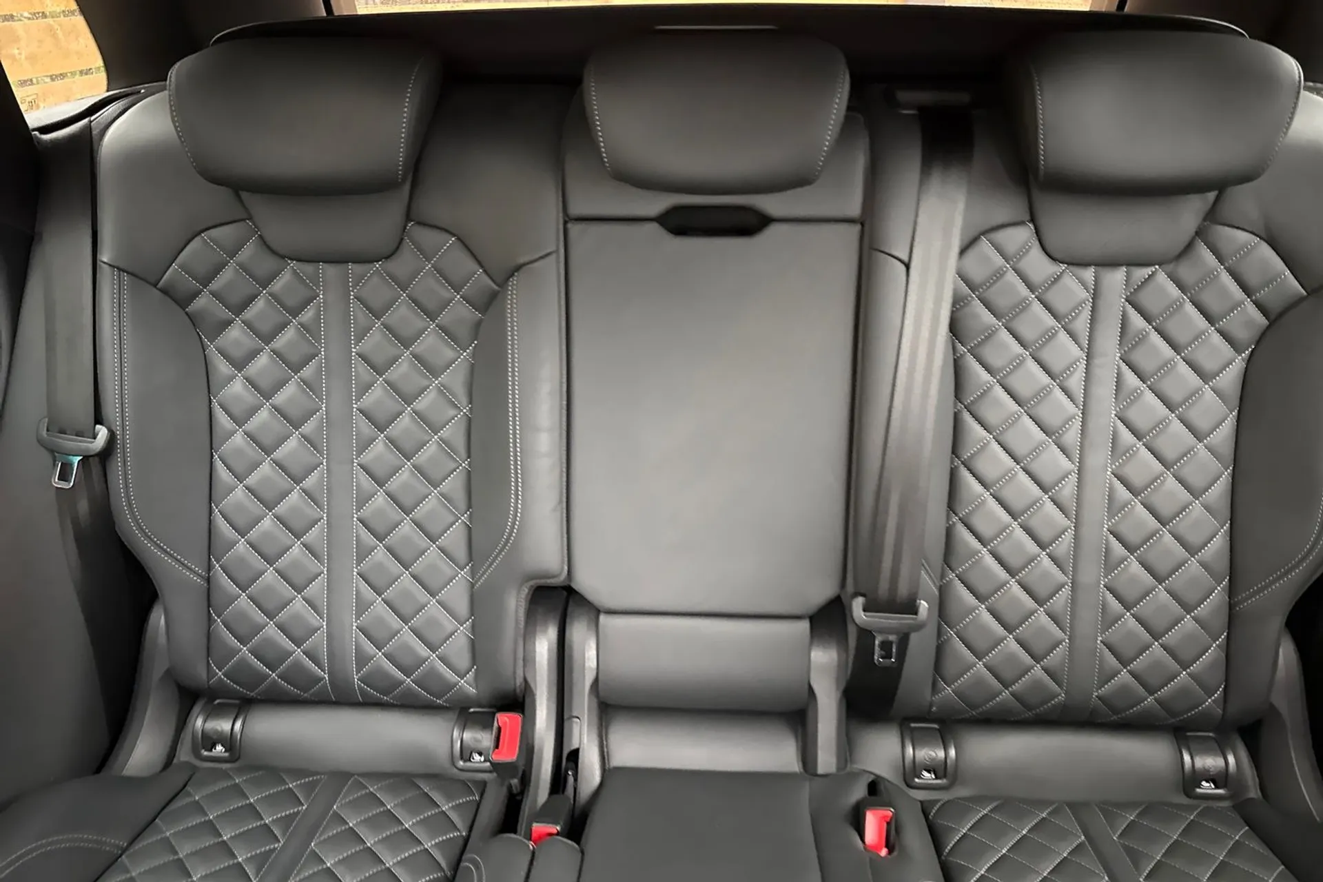 Audi Q5 thumbnail image number 32