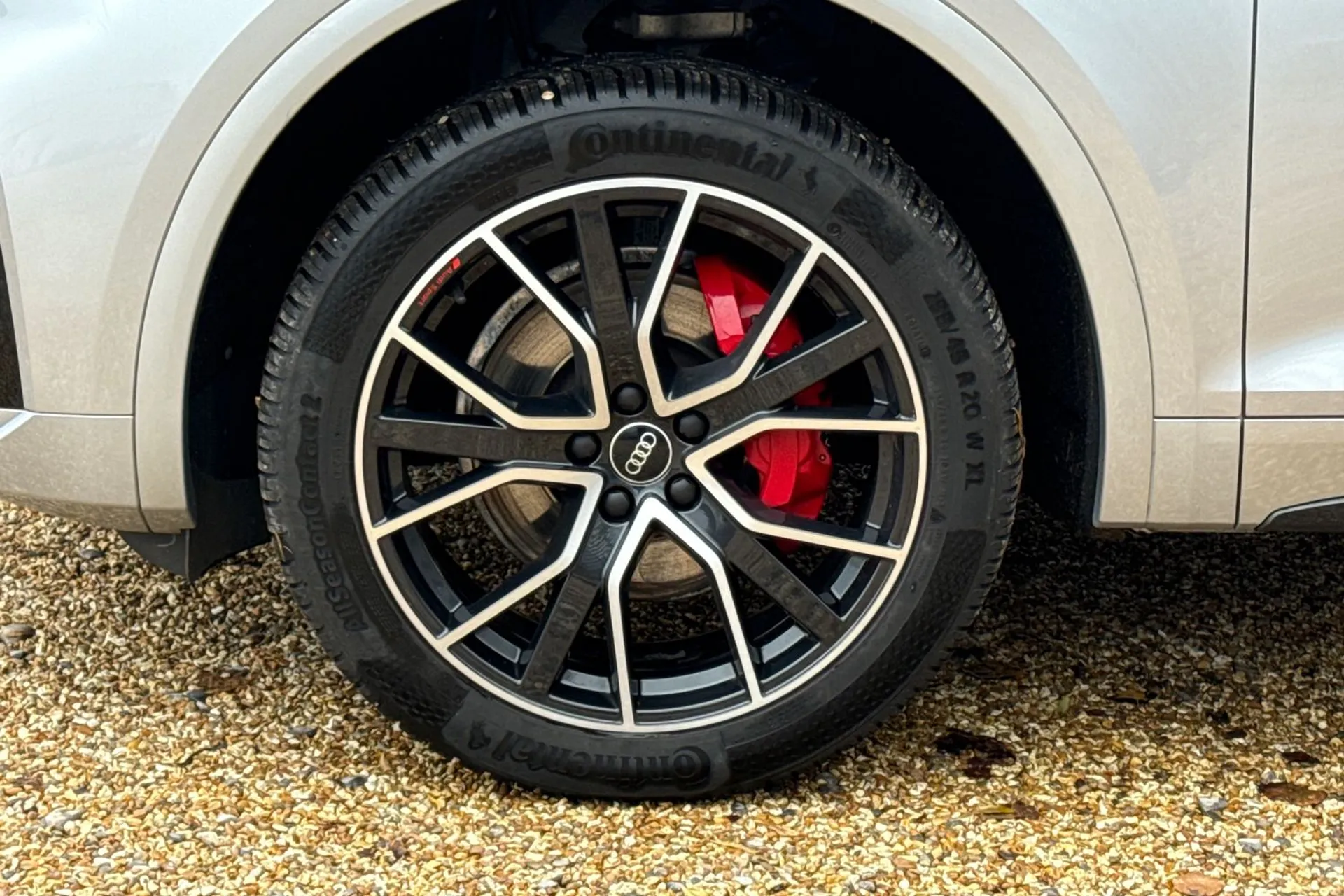 Audi Q5 thumbnail image number 14