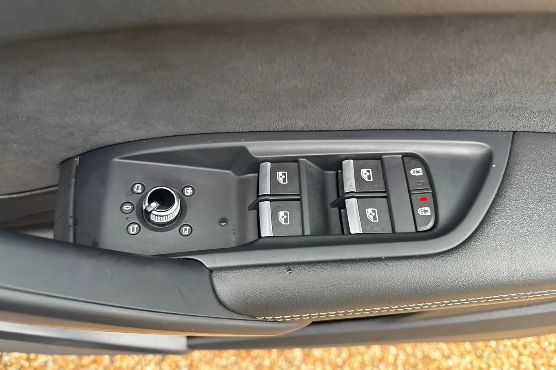 Audi Q5 thumbnail image number 51