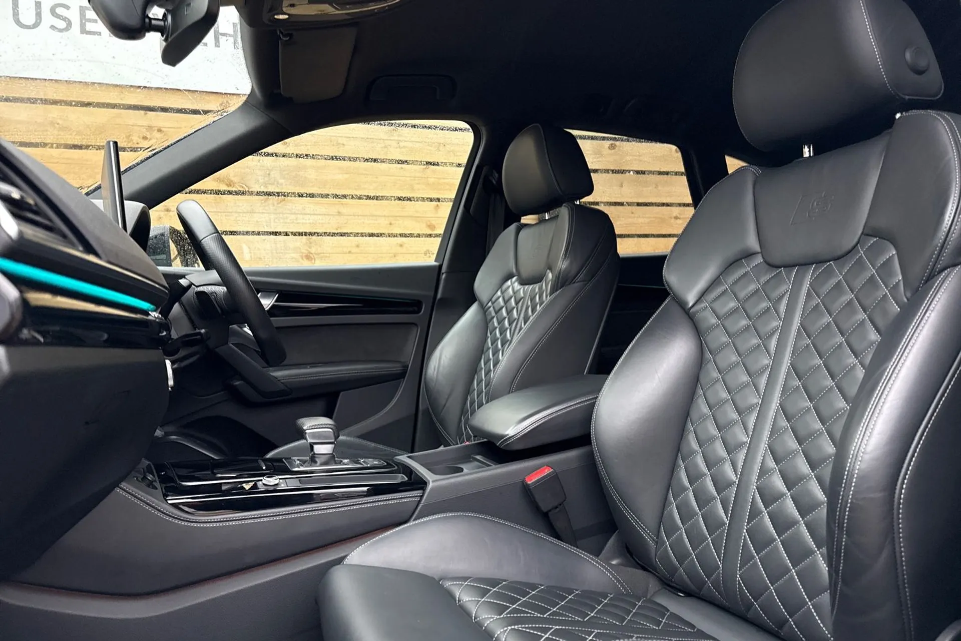 Audi Q5 thumbnail image number 29