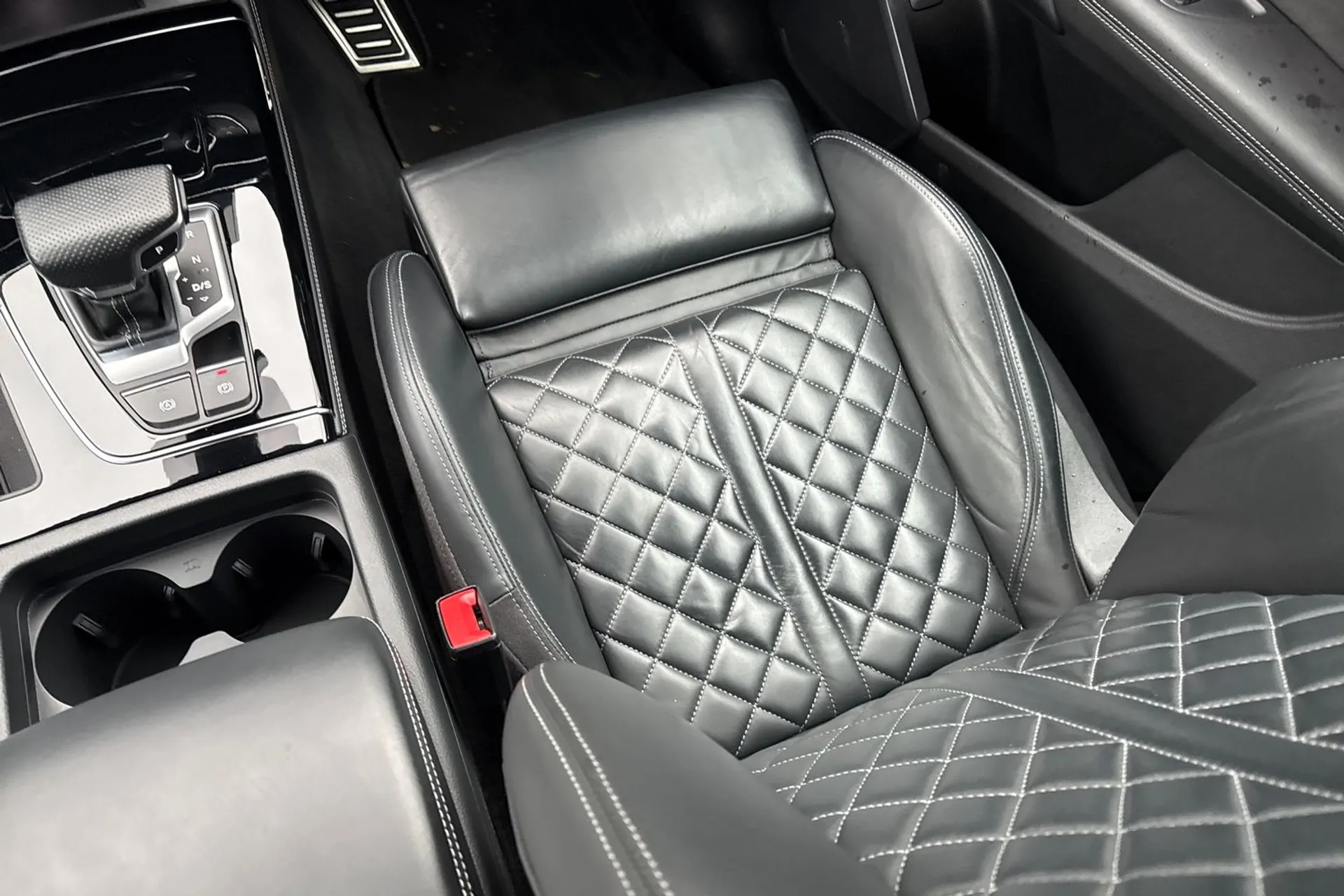 Audi Q5 thumbnail image number 34