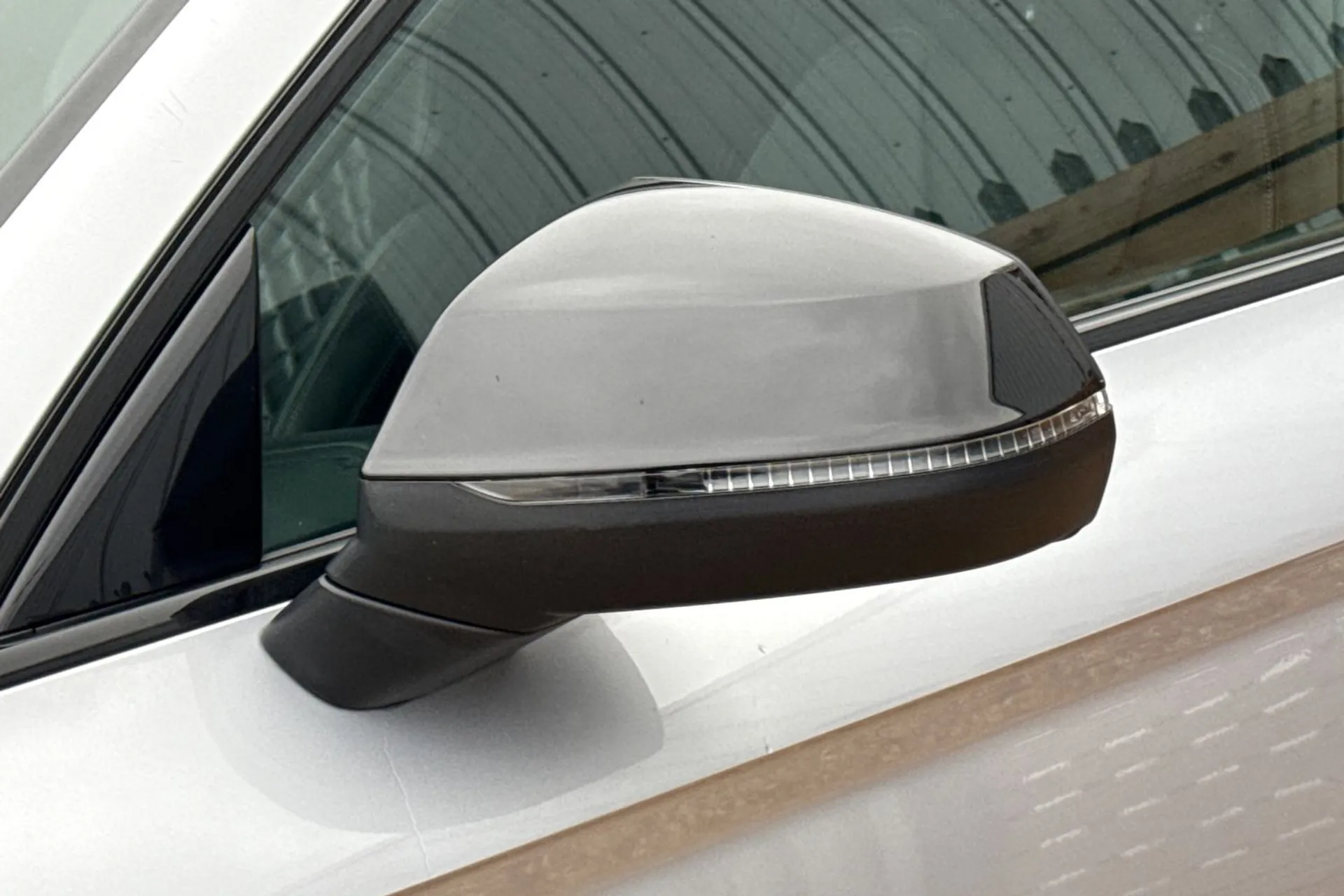 Audi Q5 thumbnail image number 43