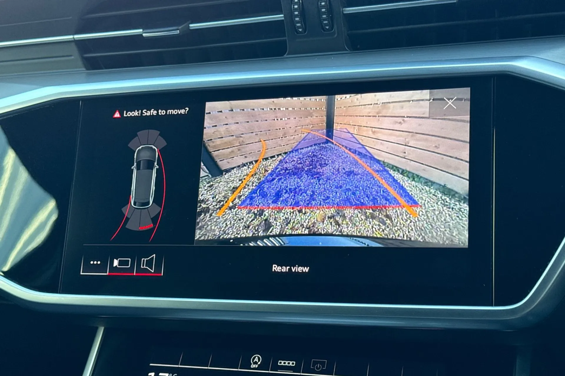 Audi A6 thumbnail image number 4