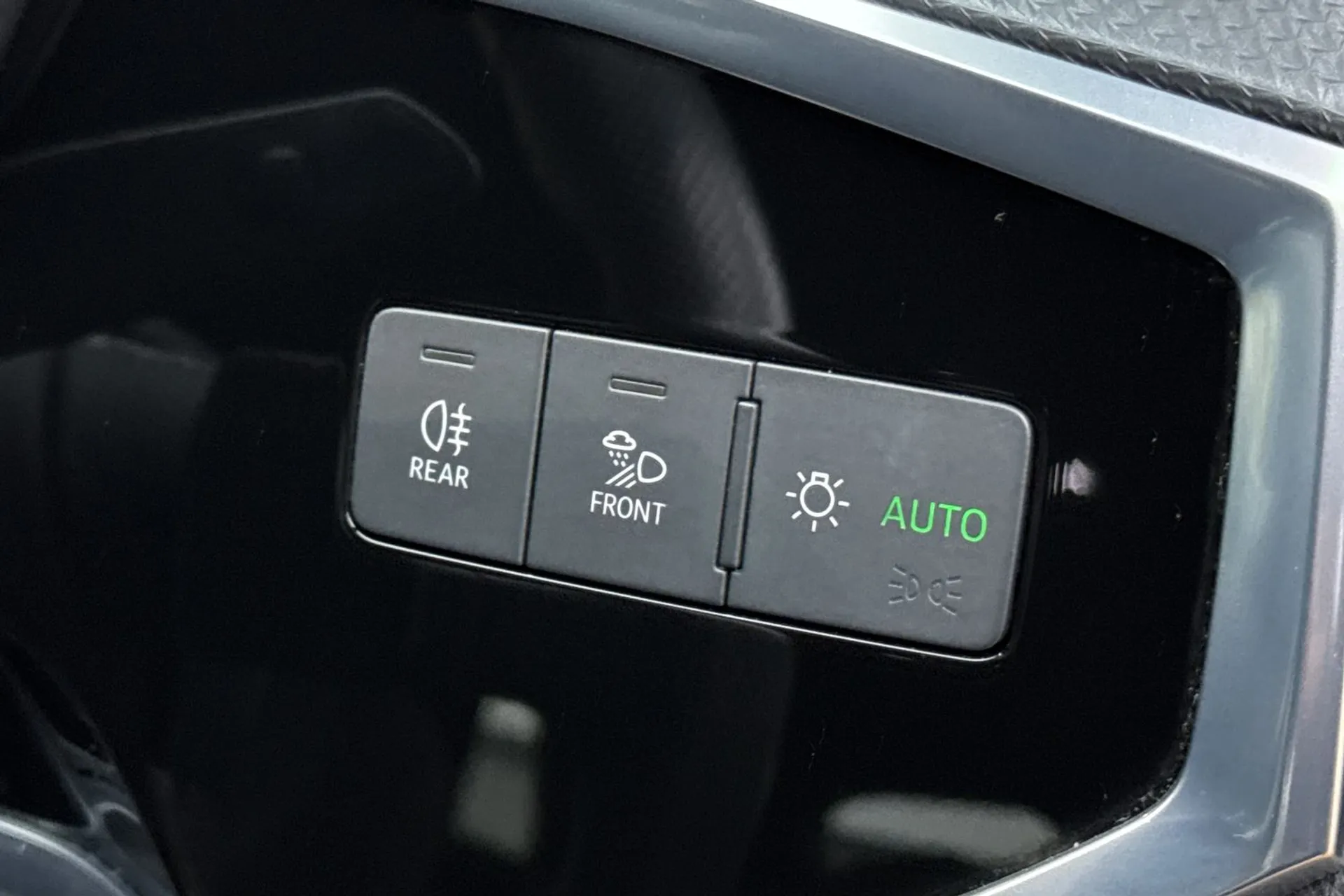 Audi Q3 thumbnail image number 47