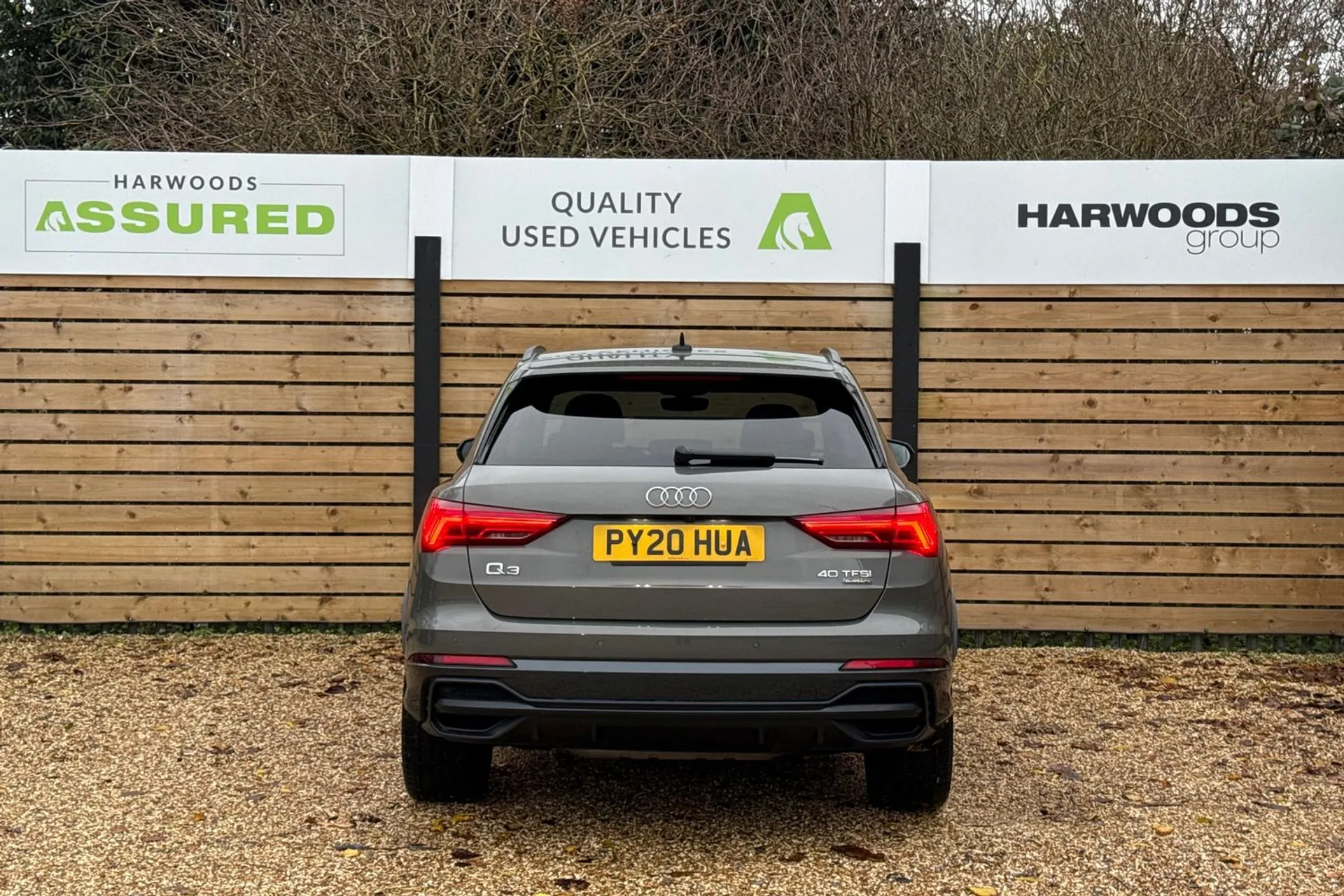 Audi Q3 thumbnail image number 9