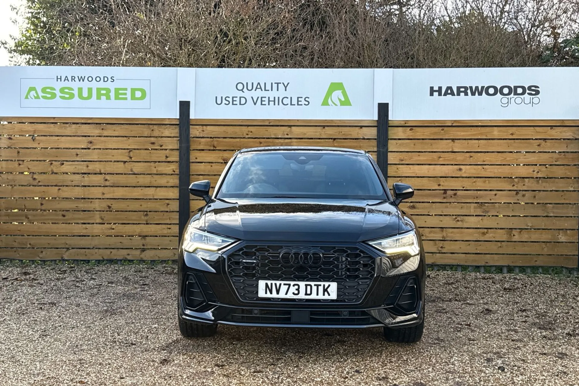 Audi Q3 thumbnail image number 13