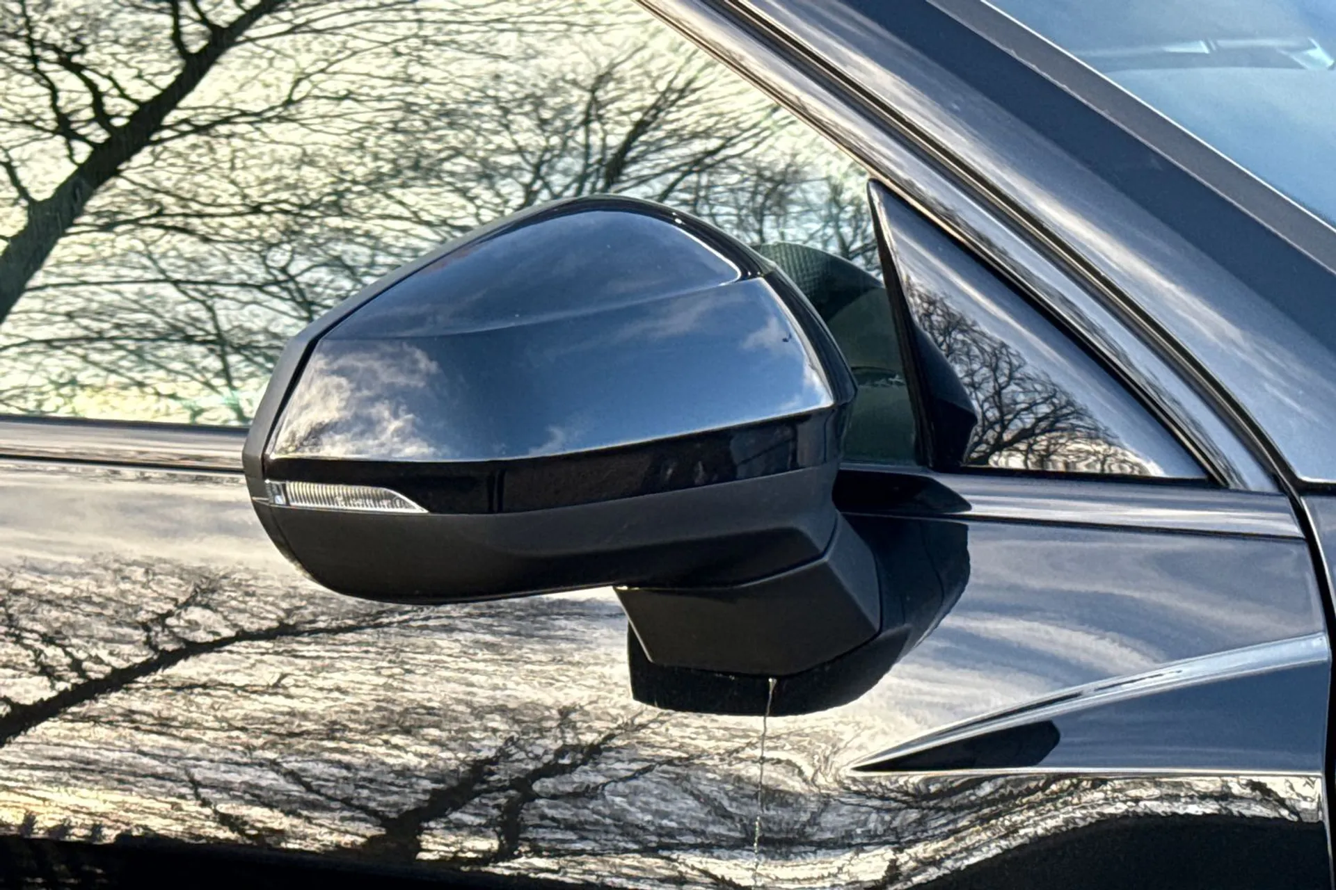 Audi Q3 thumbnail image number 44