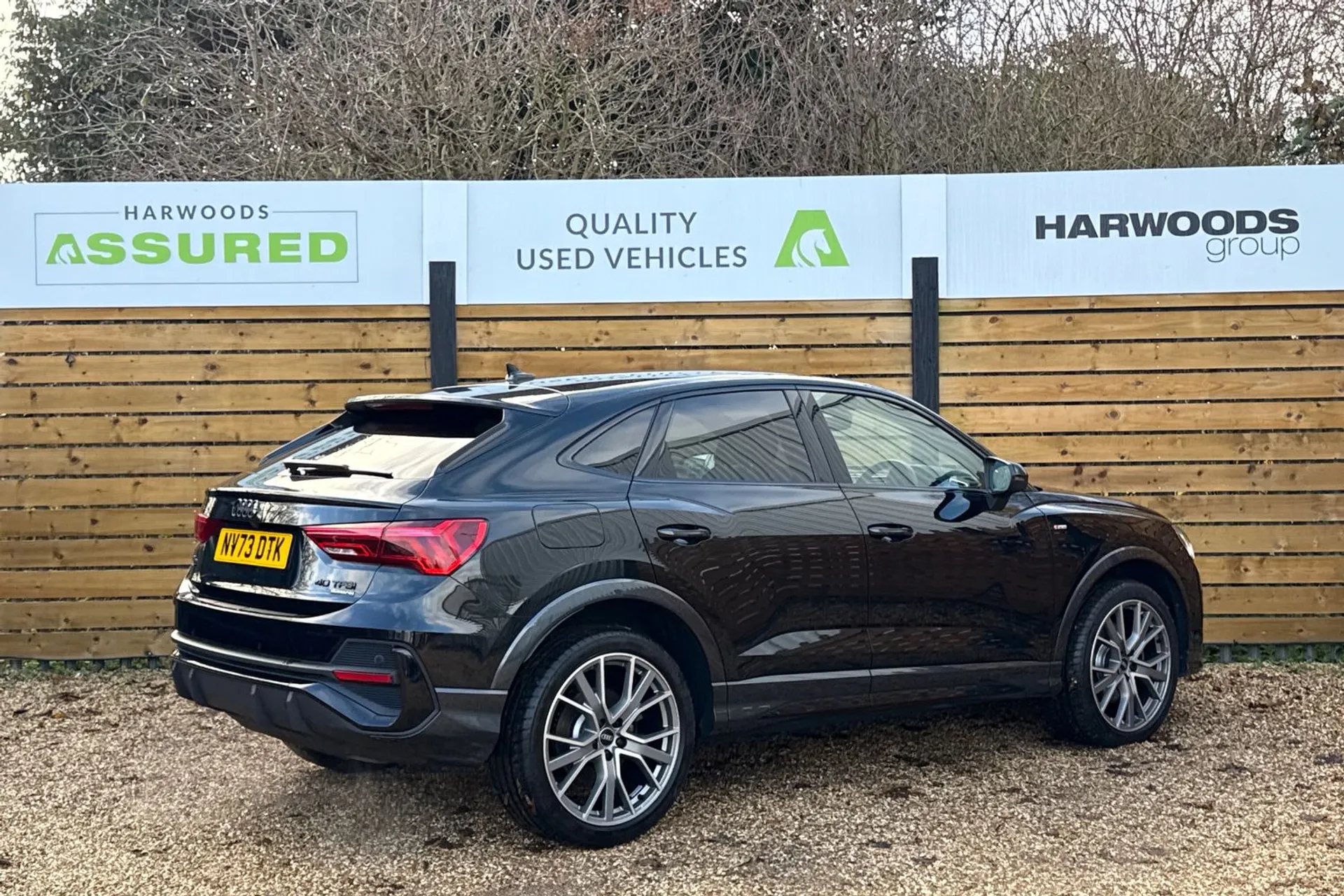 Audi Q3 thumbnail image number 8