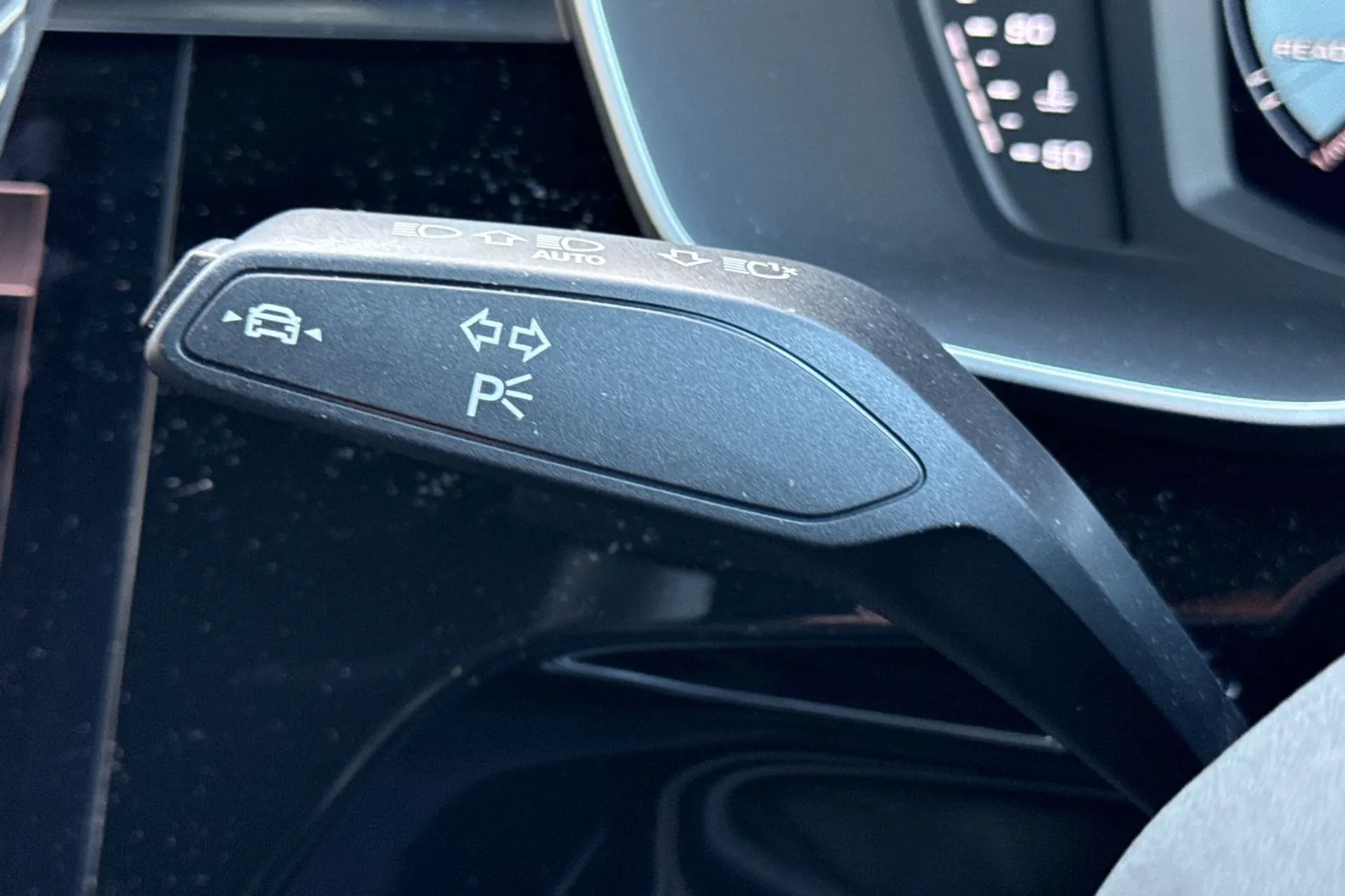 Audi Q3 thumbnail image number 54