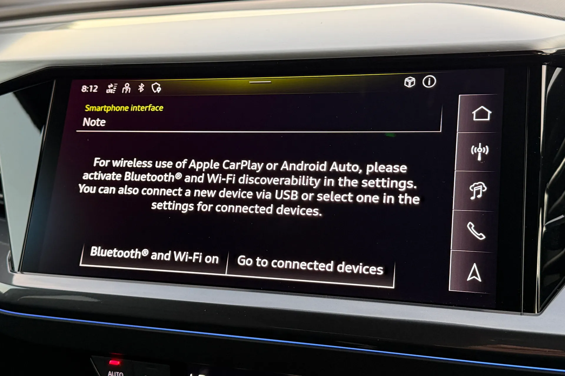 Audi Q4 thumbnail image number 12